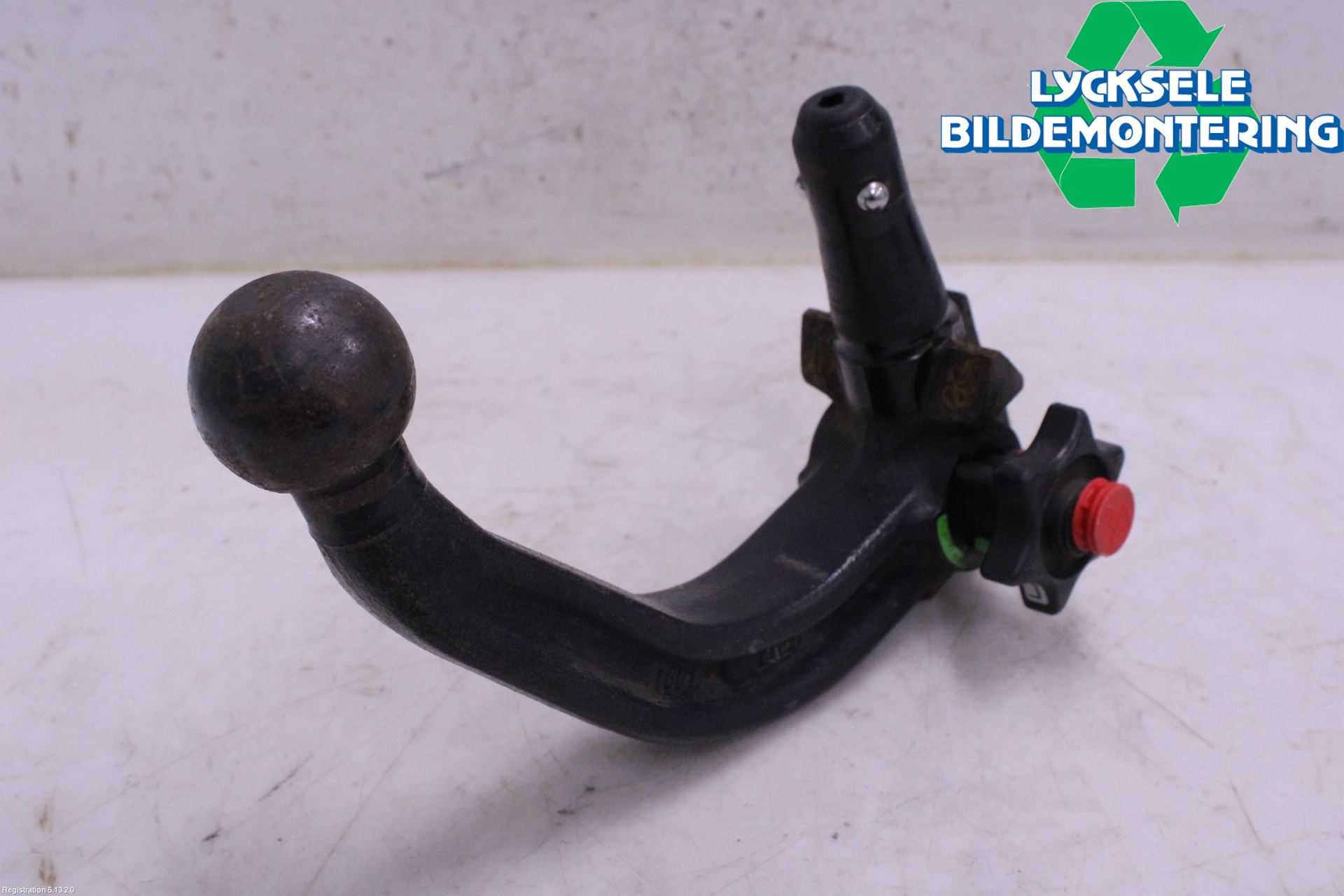 BMW 5 F10/F11/F18 09-17 Dragkrok