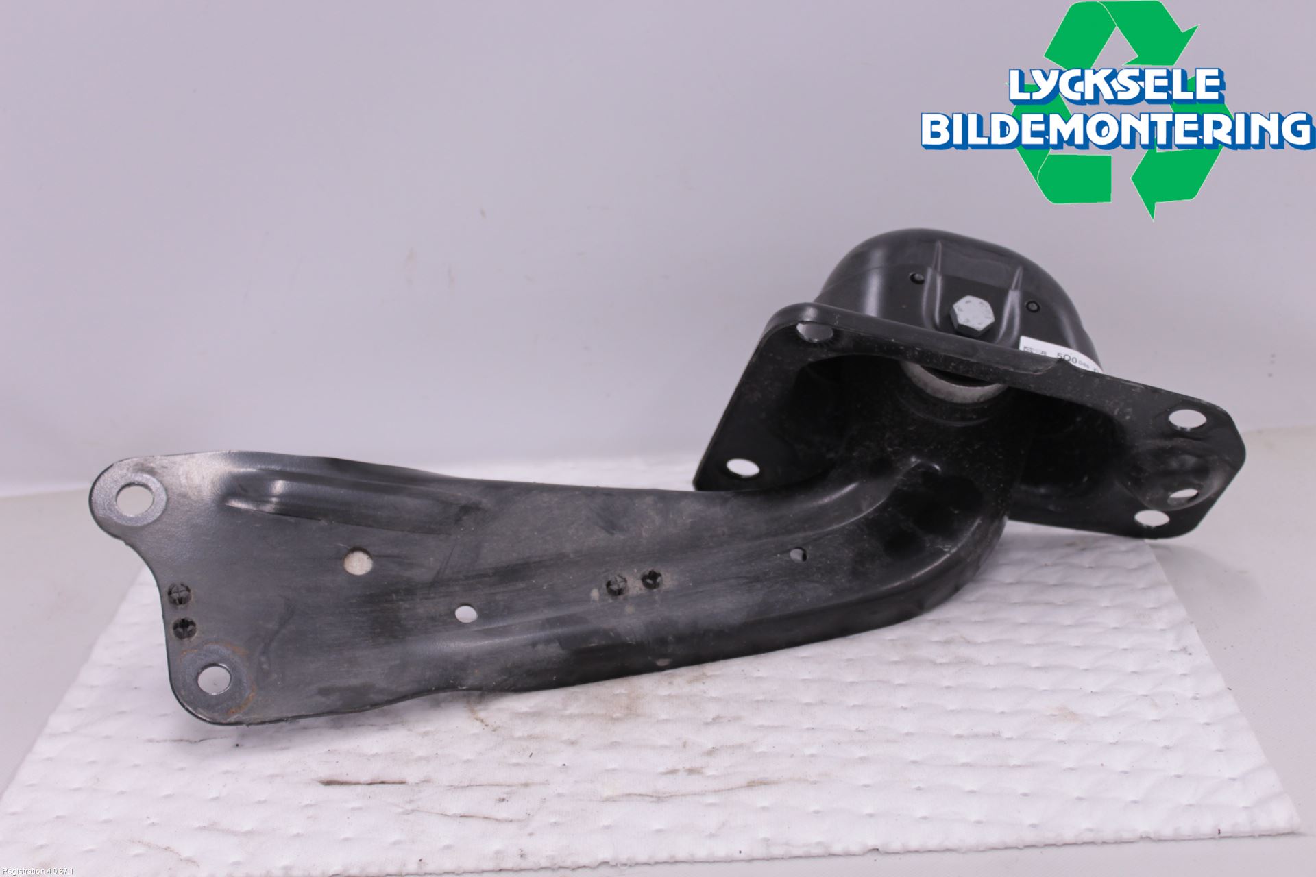 Volkswagen VW GOLF / E-GOLF VII 13-20 Bärarm Bak Höger