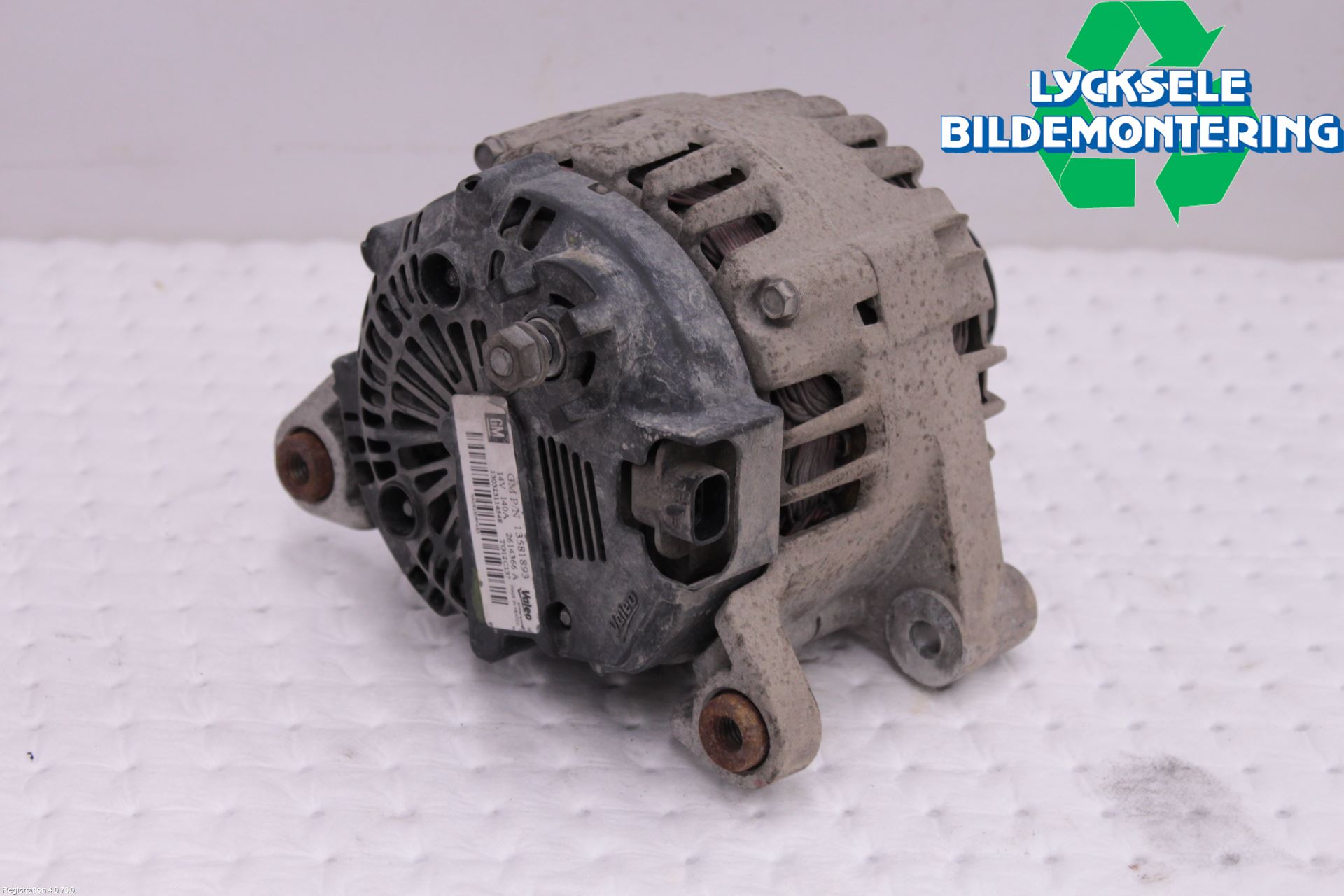 Opel CORSA D 07-14 Generator