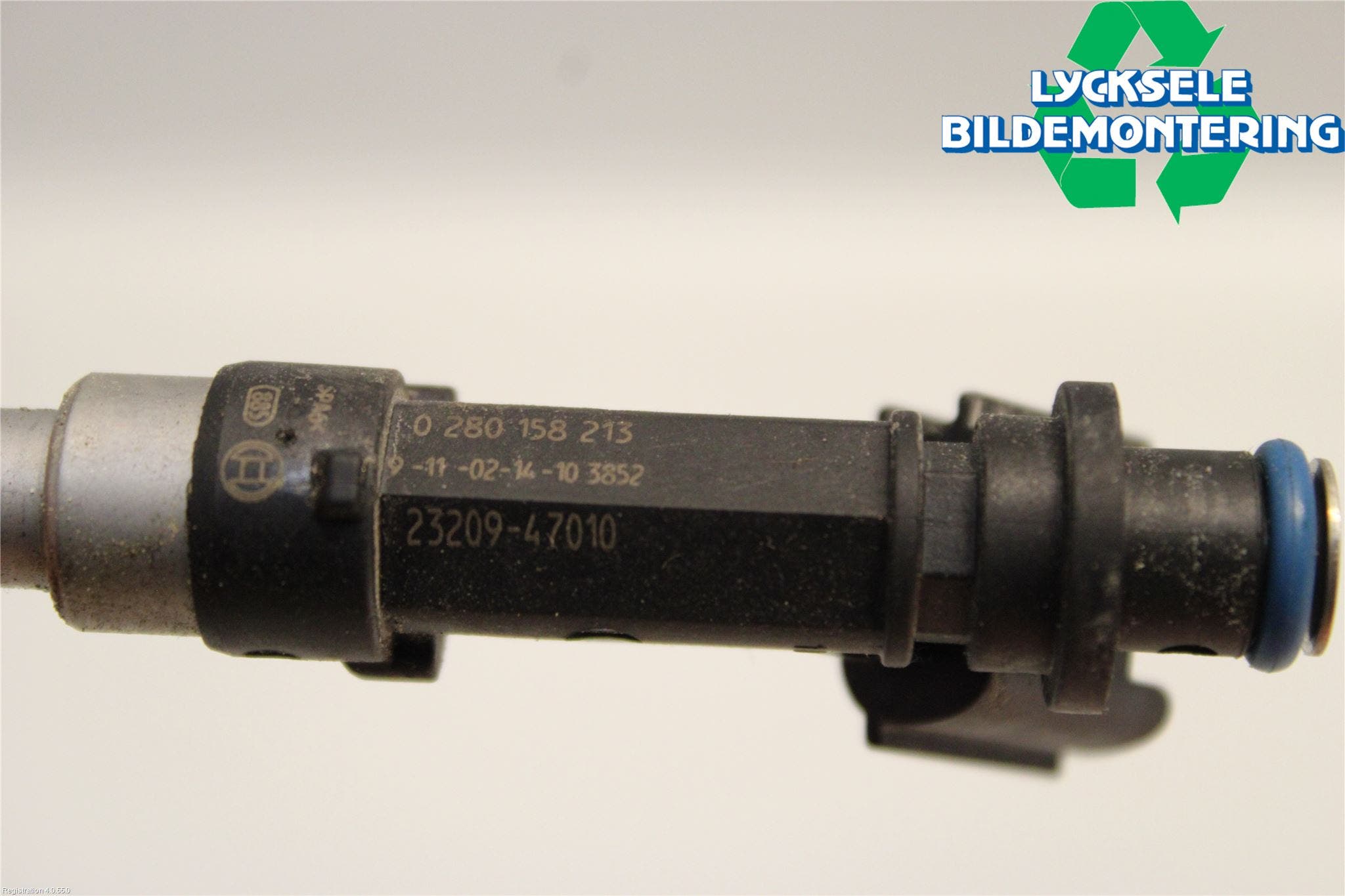 Toyota YARIS XP130 12-14 Injspridare