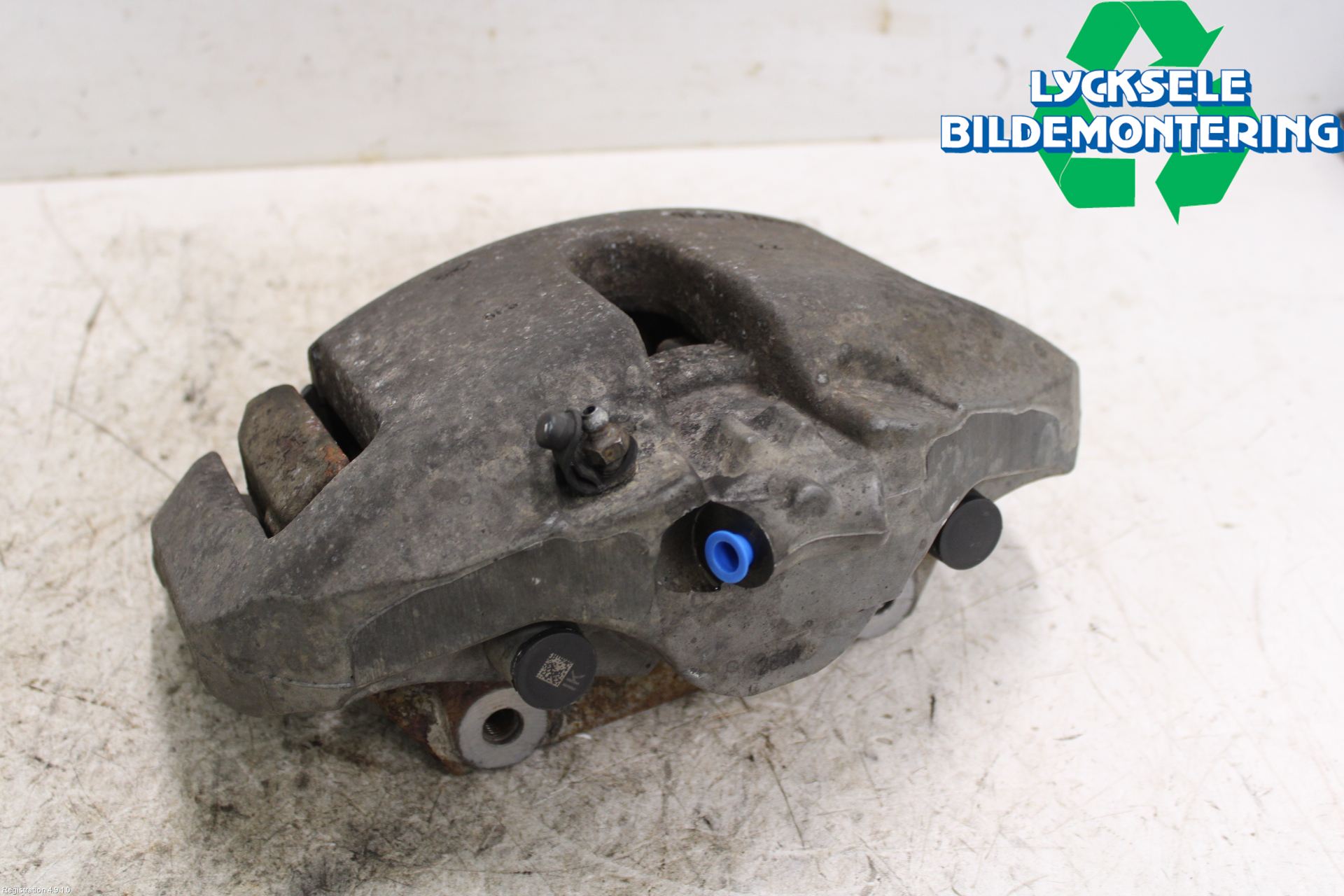 BMW 5 F10/F11/F18 09-17 Bromsok Fram Höger