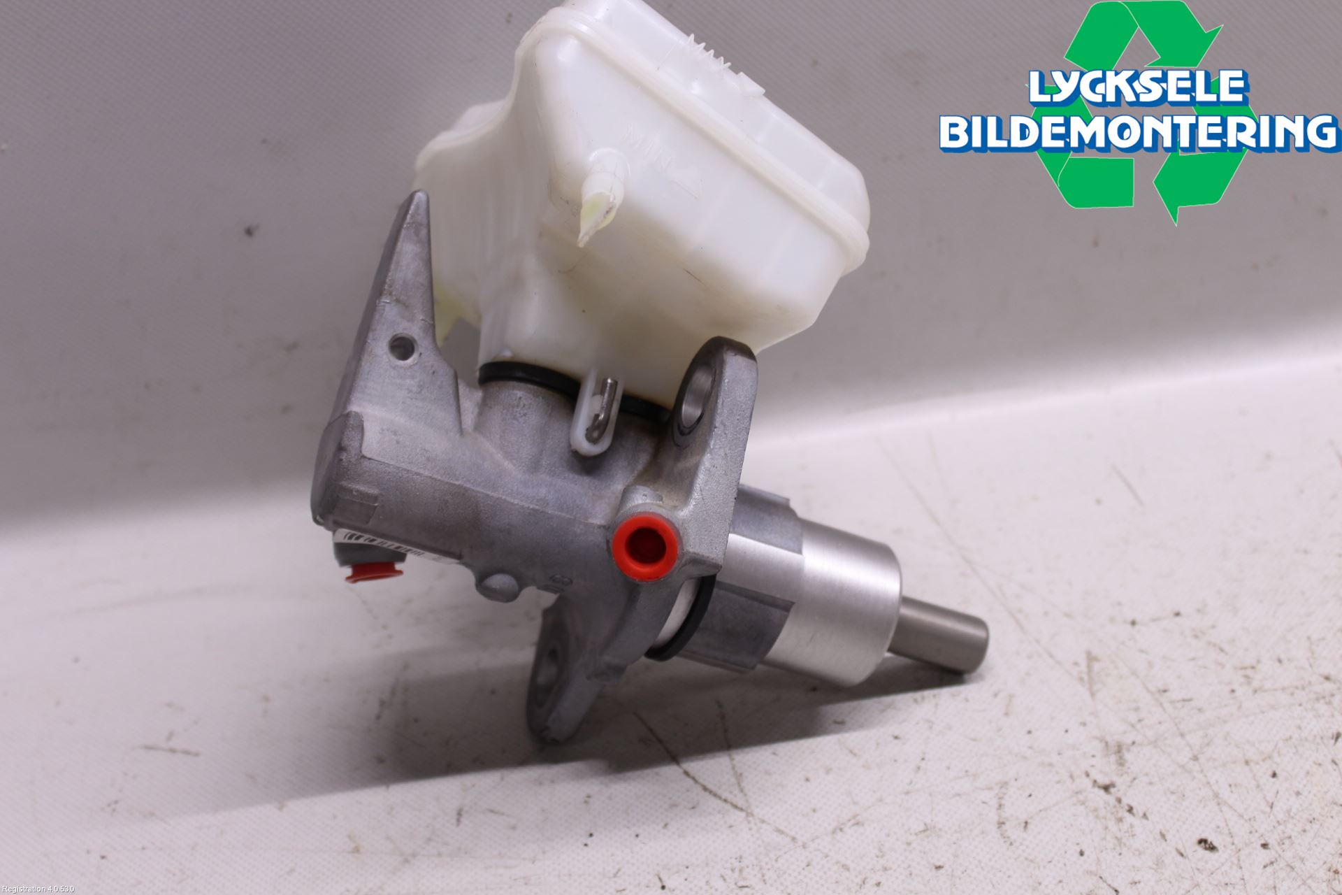 Audi A6 ALLROAD 12-18 Broms Huvudcylinder