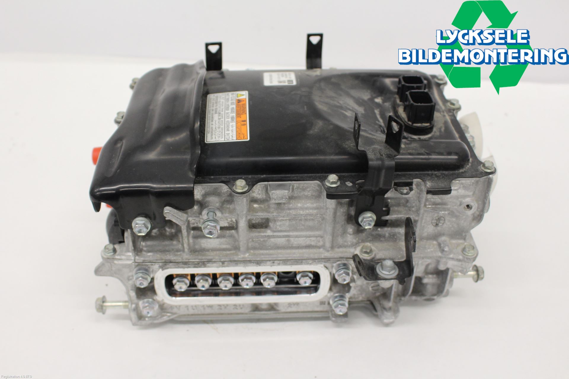 Toyota YARIS XP21 20- Inverter Hybrid