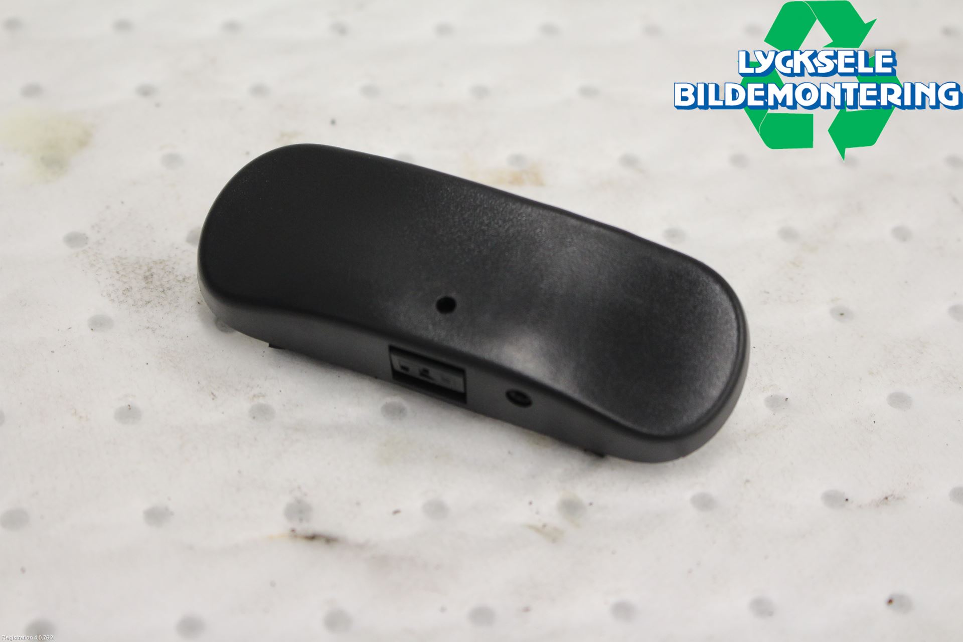 Audi A3/S3 8Y 21- Spolarmunstycke Strålkastare