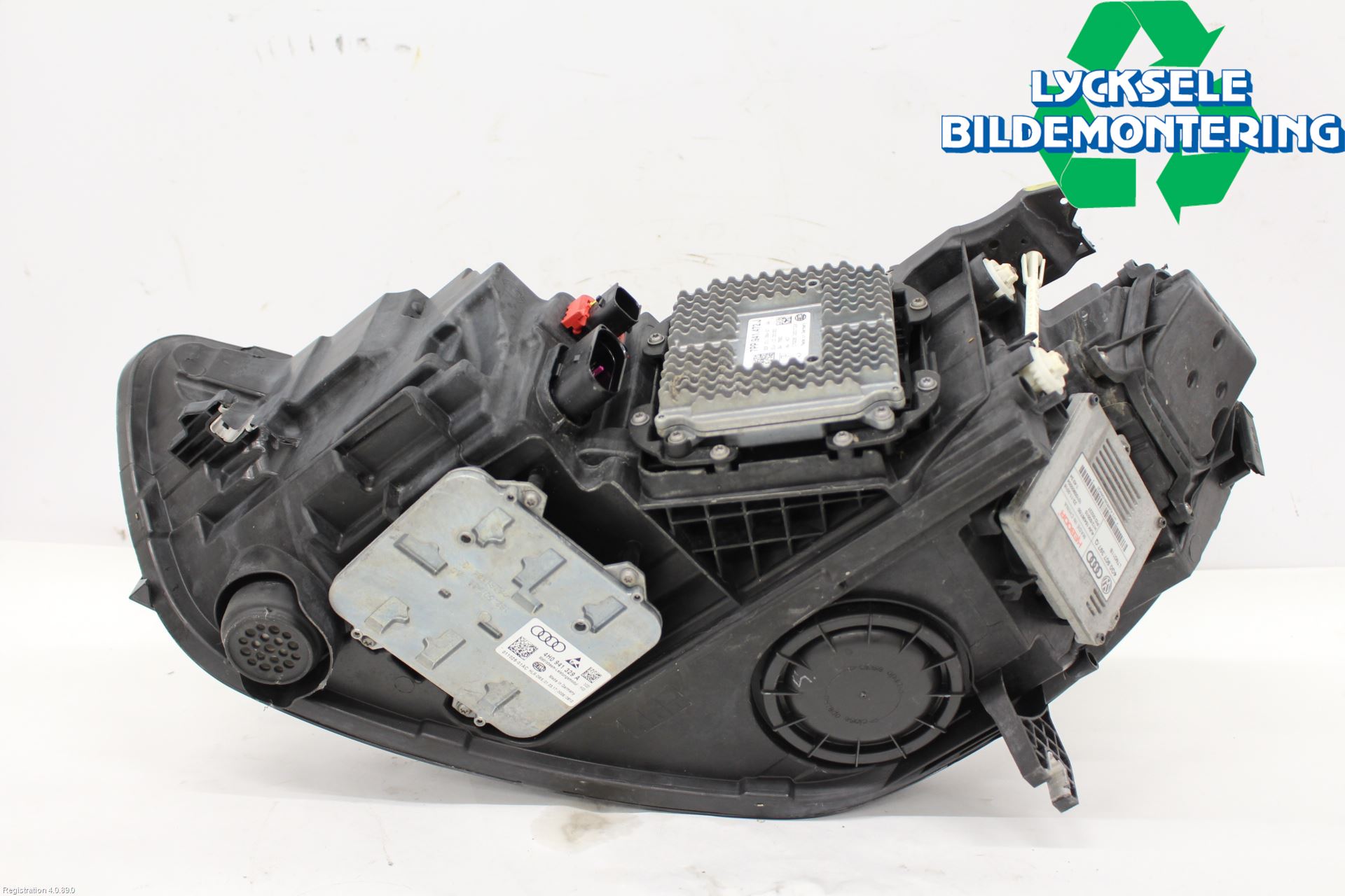 Audi A6 ALLROAD 12-18 Strålkastare Höger