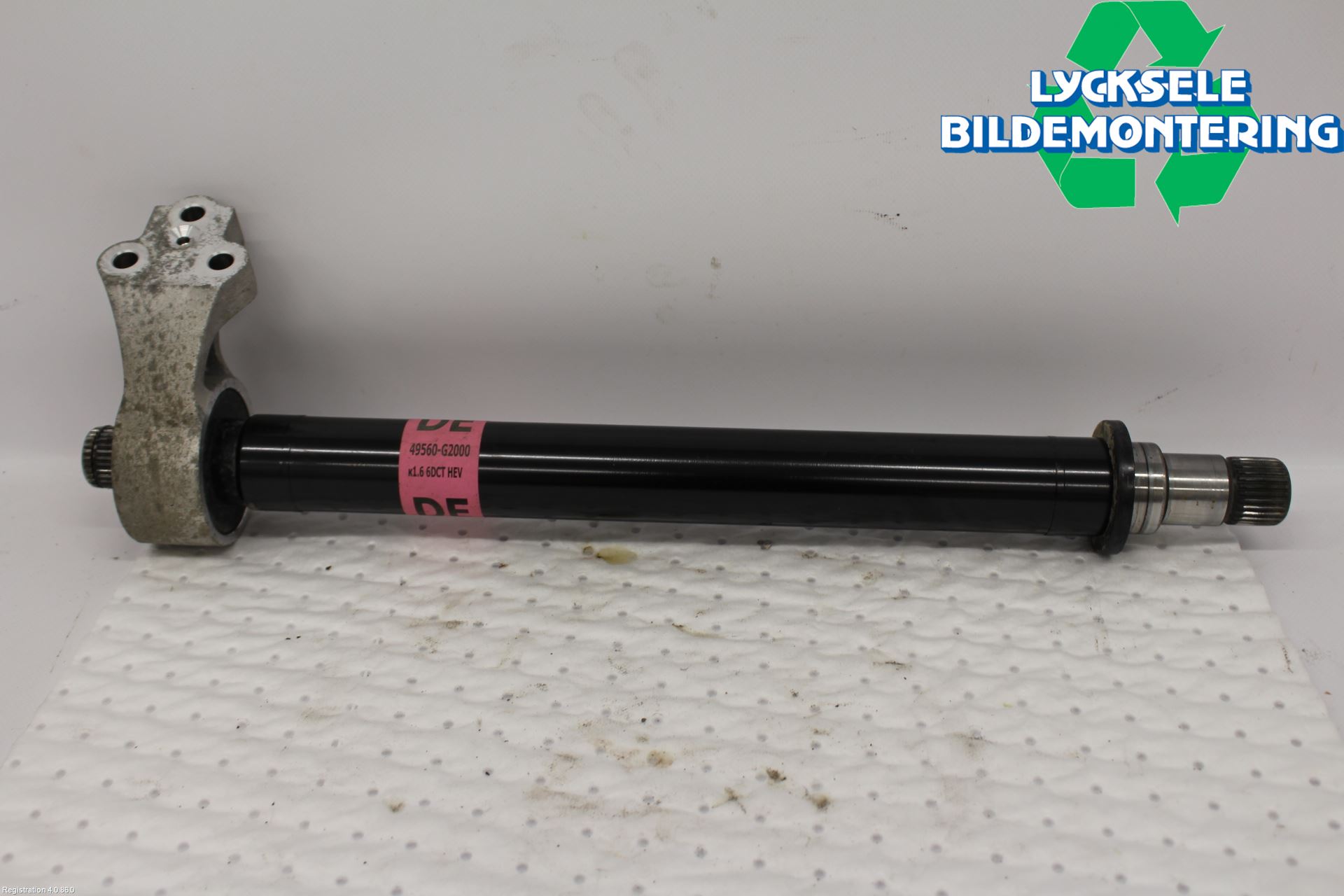 Kia NIRO (DE) 17-22 Drivaxel Fram Höger