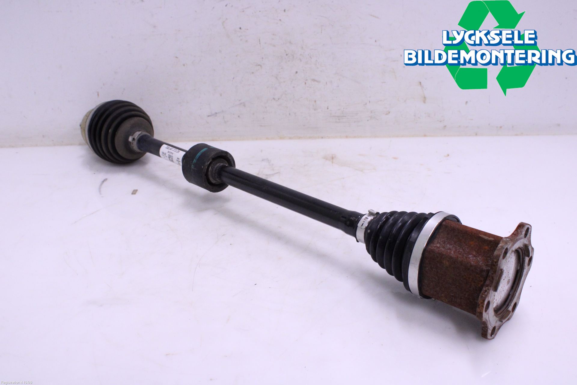 Volkswagen VW T-CROSS 19- Drivaxel Fram Höger