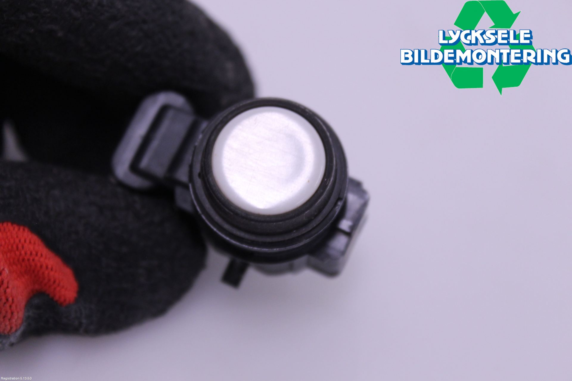 BMW 1 F20/F21 11-19 Parkeringshjälp Backsensor