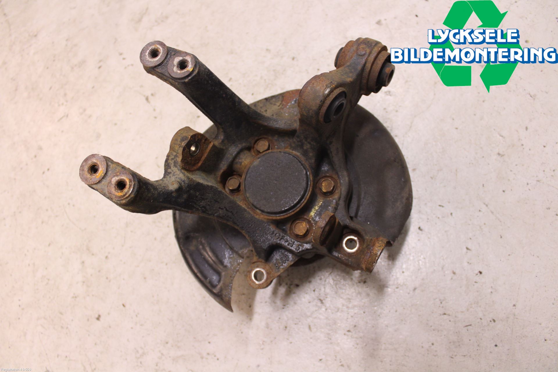 Hyundai i30 GD 13-17 Hjullagerhus-Spindel Vä B