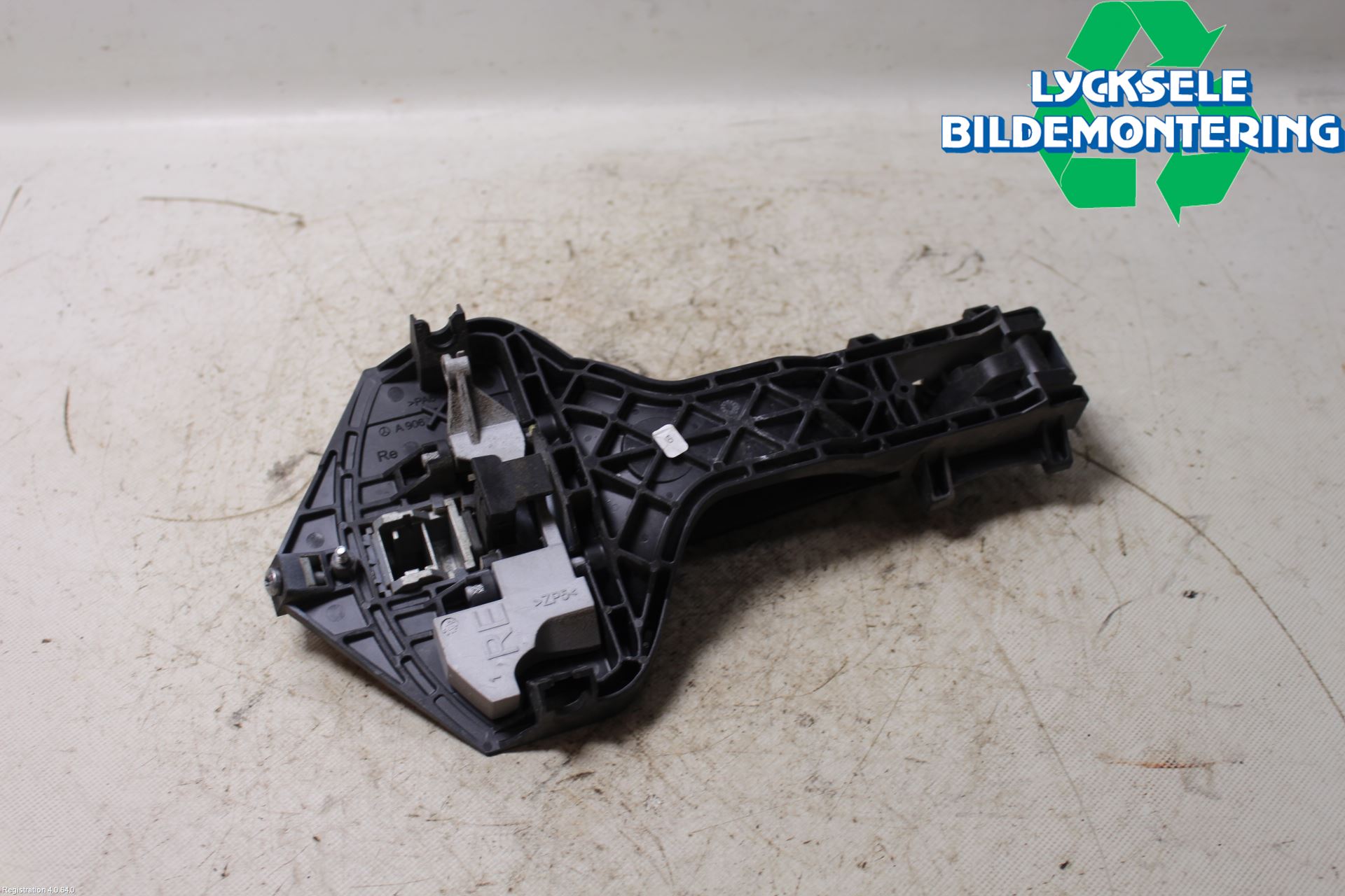 Mercedes-Benz MB SPRINTER (W906) 06-18 Dörrhandtag Yttre Hö