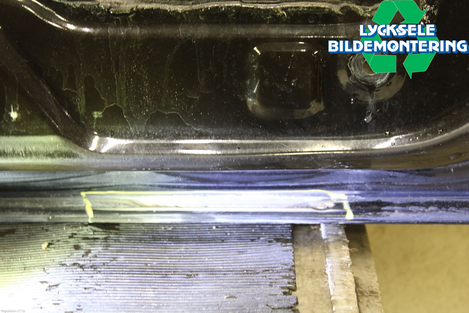 Nissan NAVARA 05-16 Dörr Fram Höger