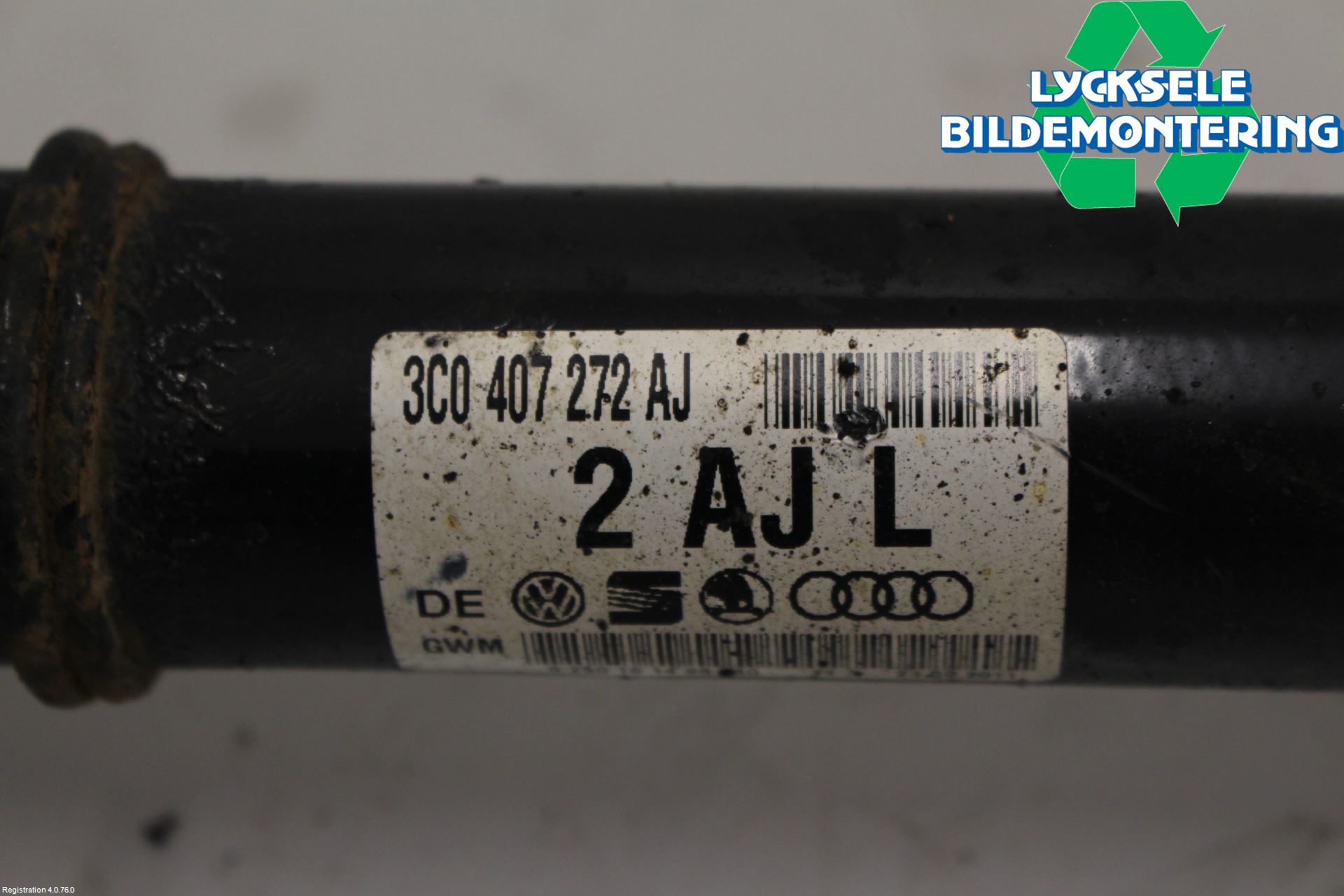 Volkswagen VW PASSAT 11-14 Drivaxel Fram Höger