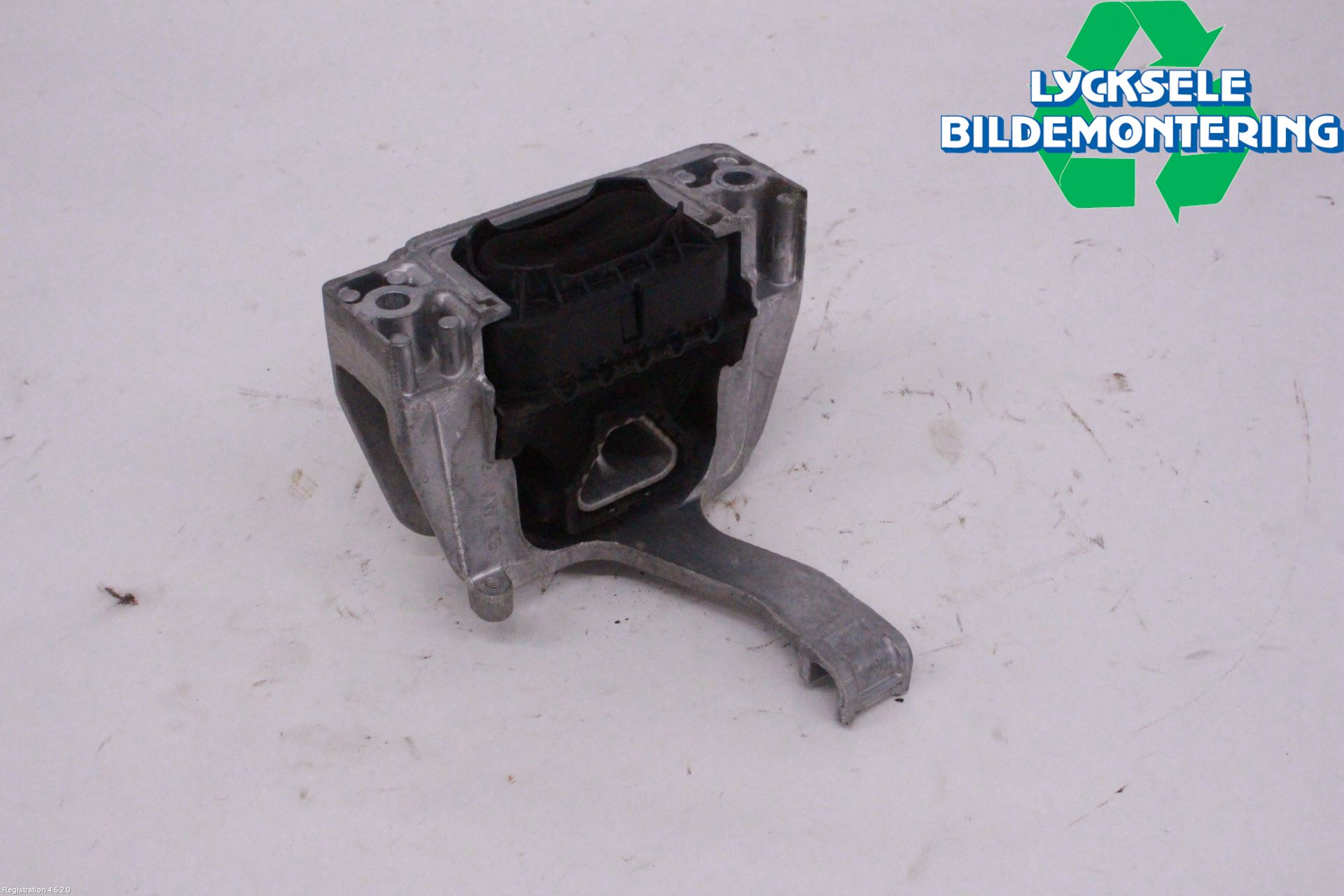 Seat ARONA Motorfäste