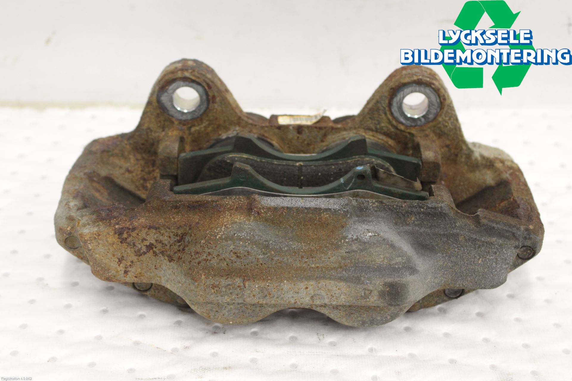 Toyota HILUX 16- Bromsok Fram Vänster