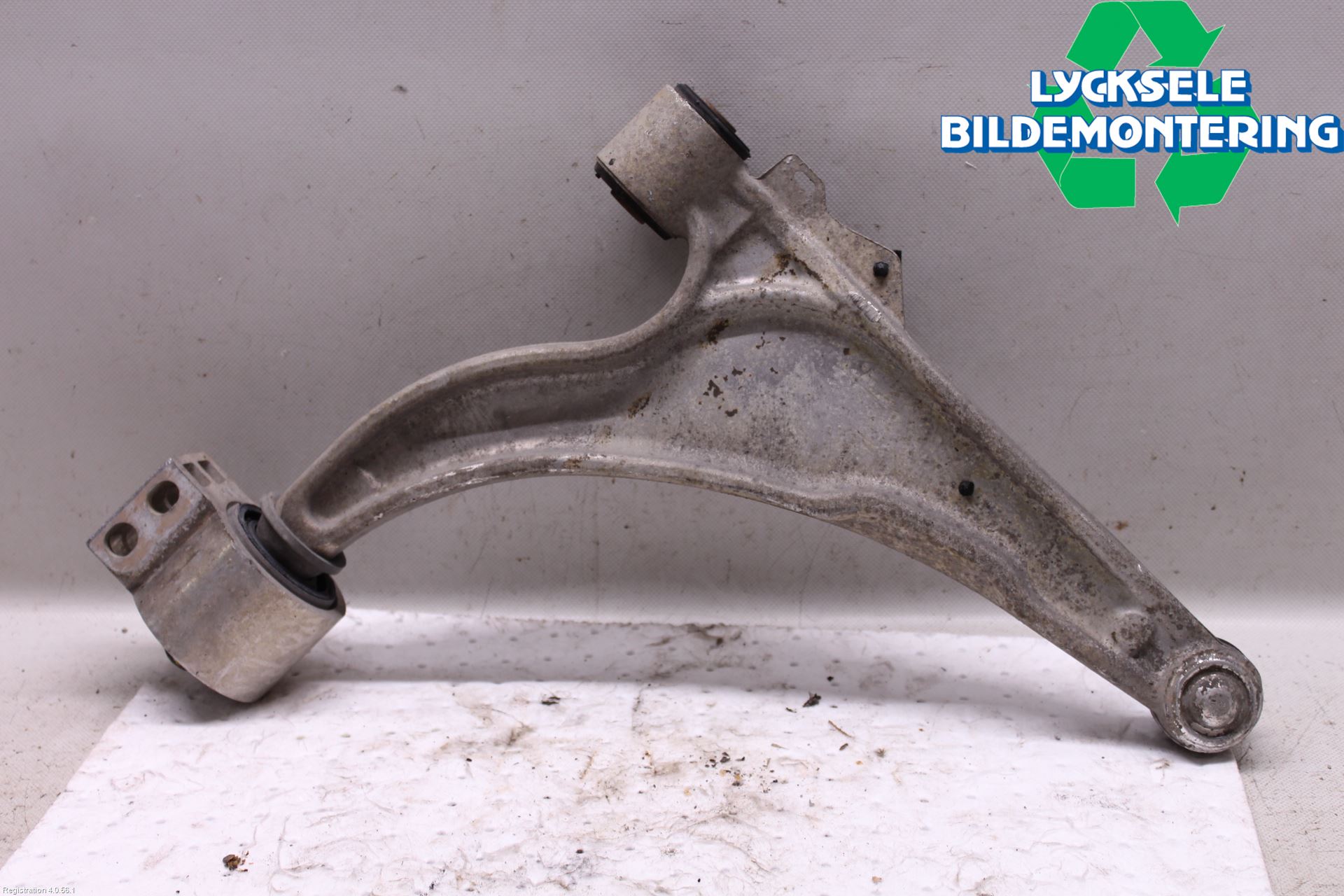 Opel ASTRA J 10-15 Bärarm Fram Undre Vä