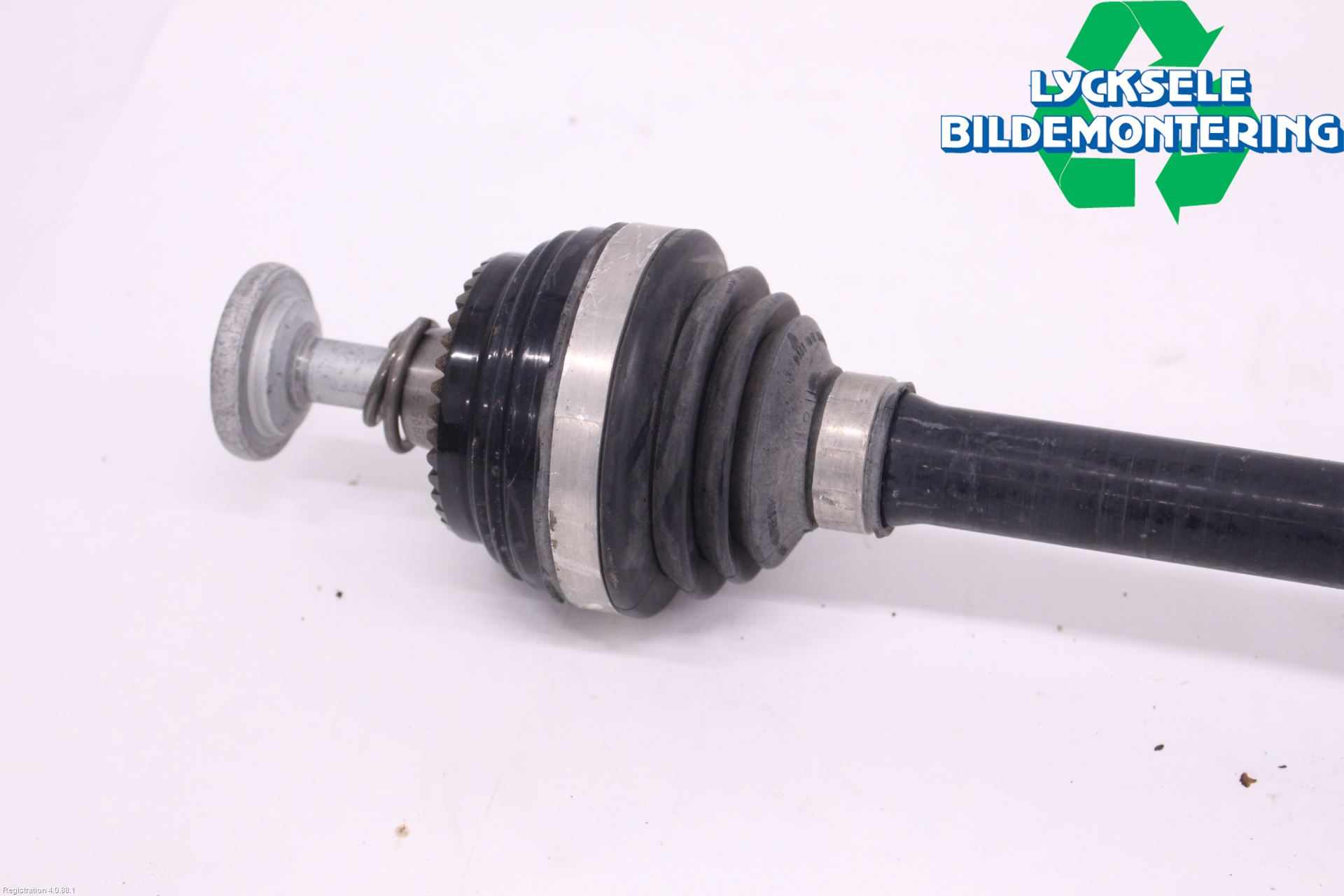 BMW 3 G20/G21/G80/G81 19- Drivaxel Bak Vänster