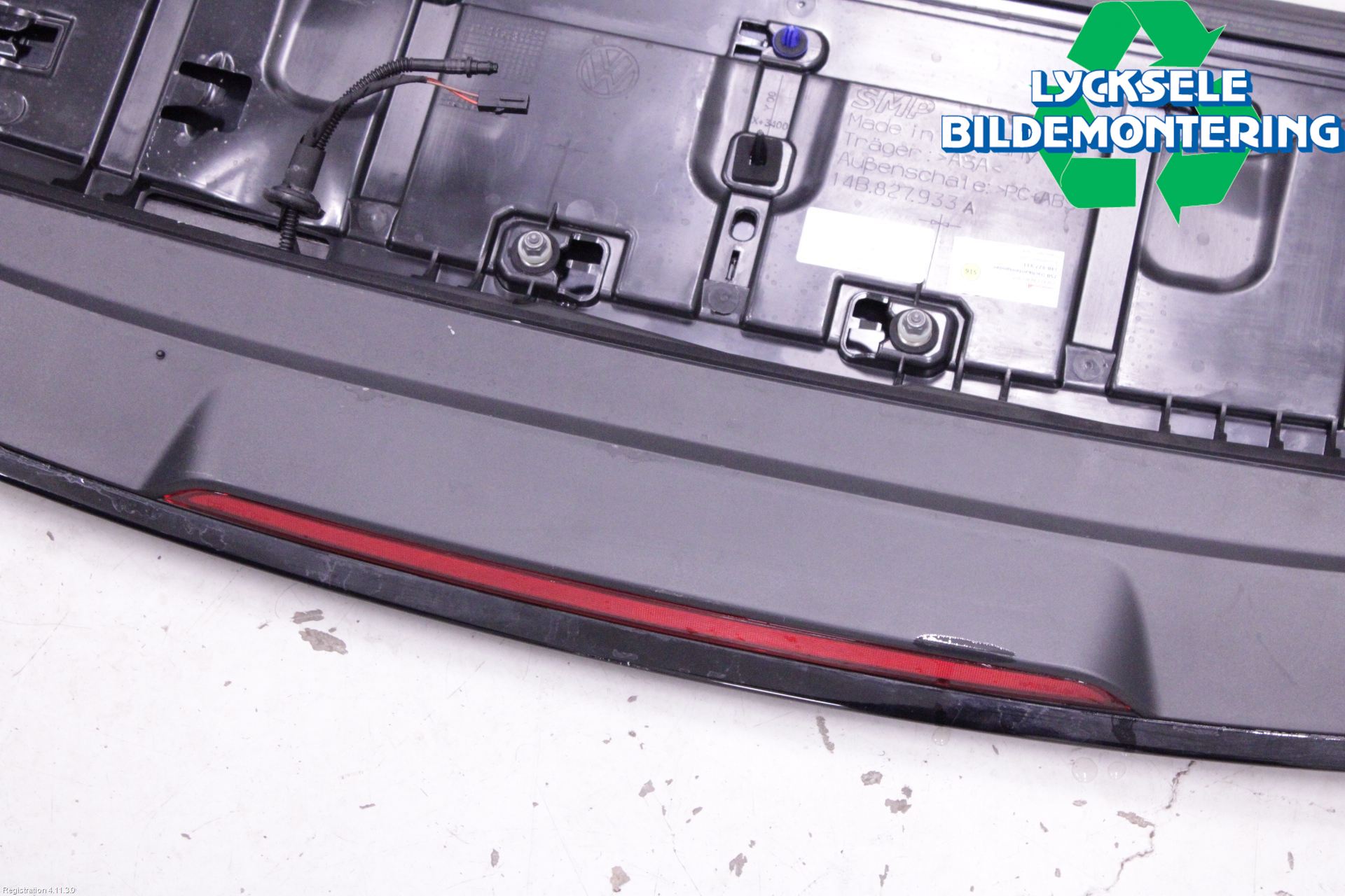 Volkswagen VW ID.7/TOURER 24- Spoiler Baklucka