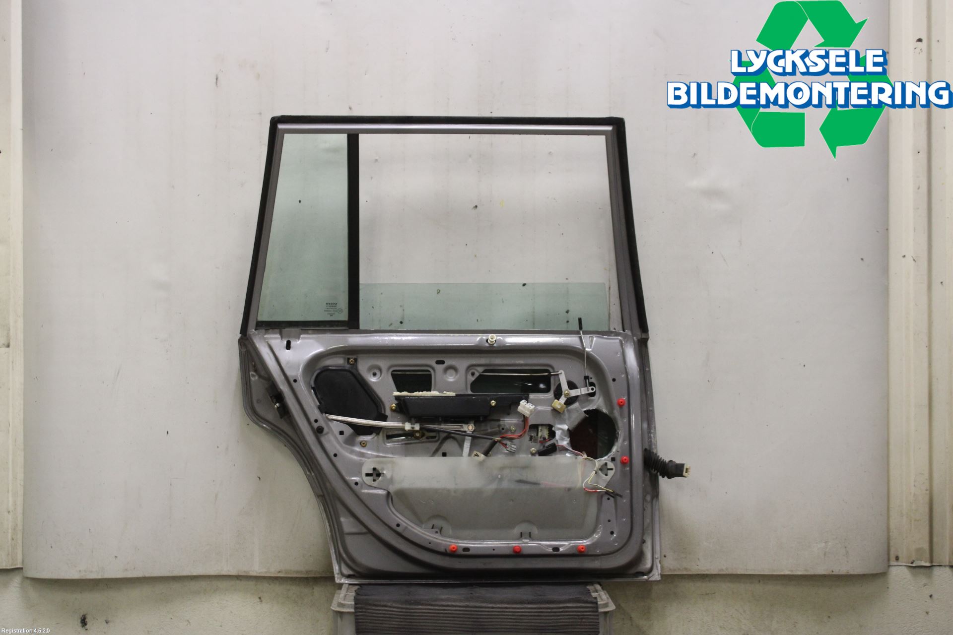 Volvo 760 88-90 Dörr Bak Vänster