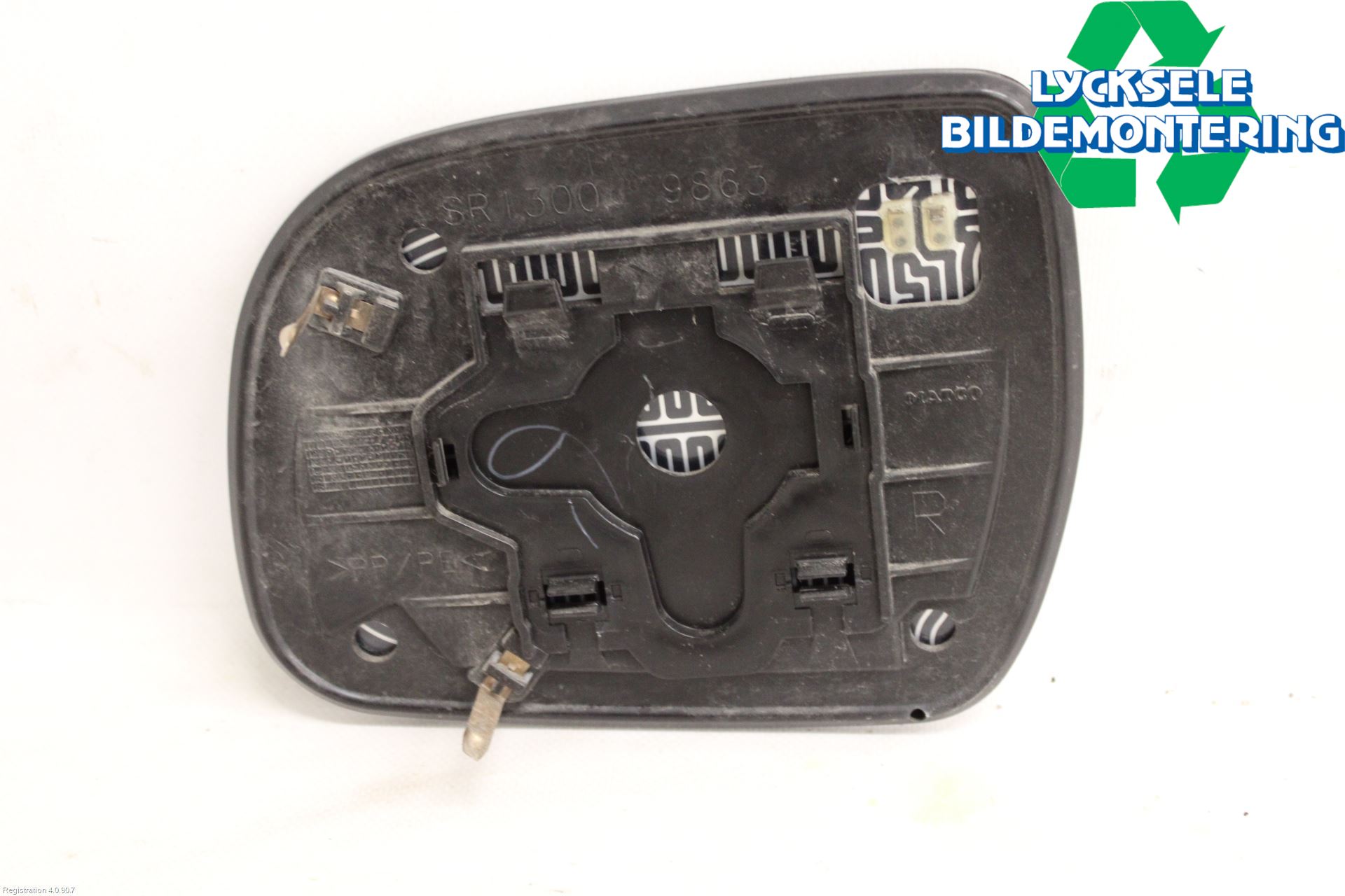 Toyota HILUX 05-16 Spegelglas Hö