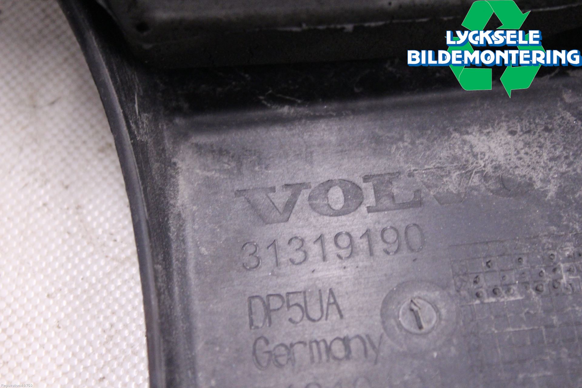 Volvo V60 11-13 Motorkåpa