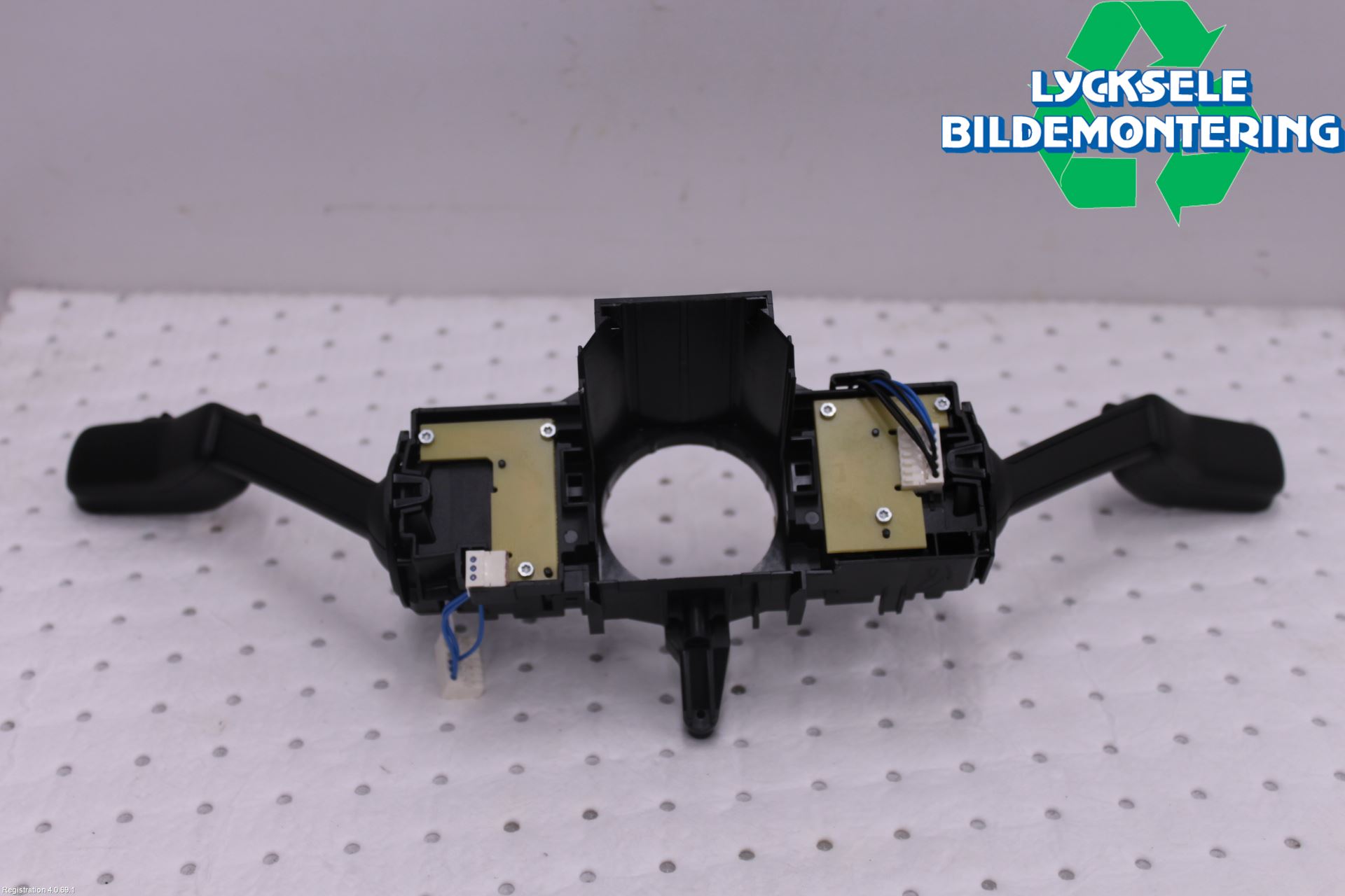 Volkswagen VW GOLF / E-GOLF VII 13-20 Spakcentral