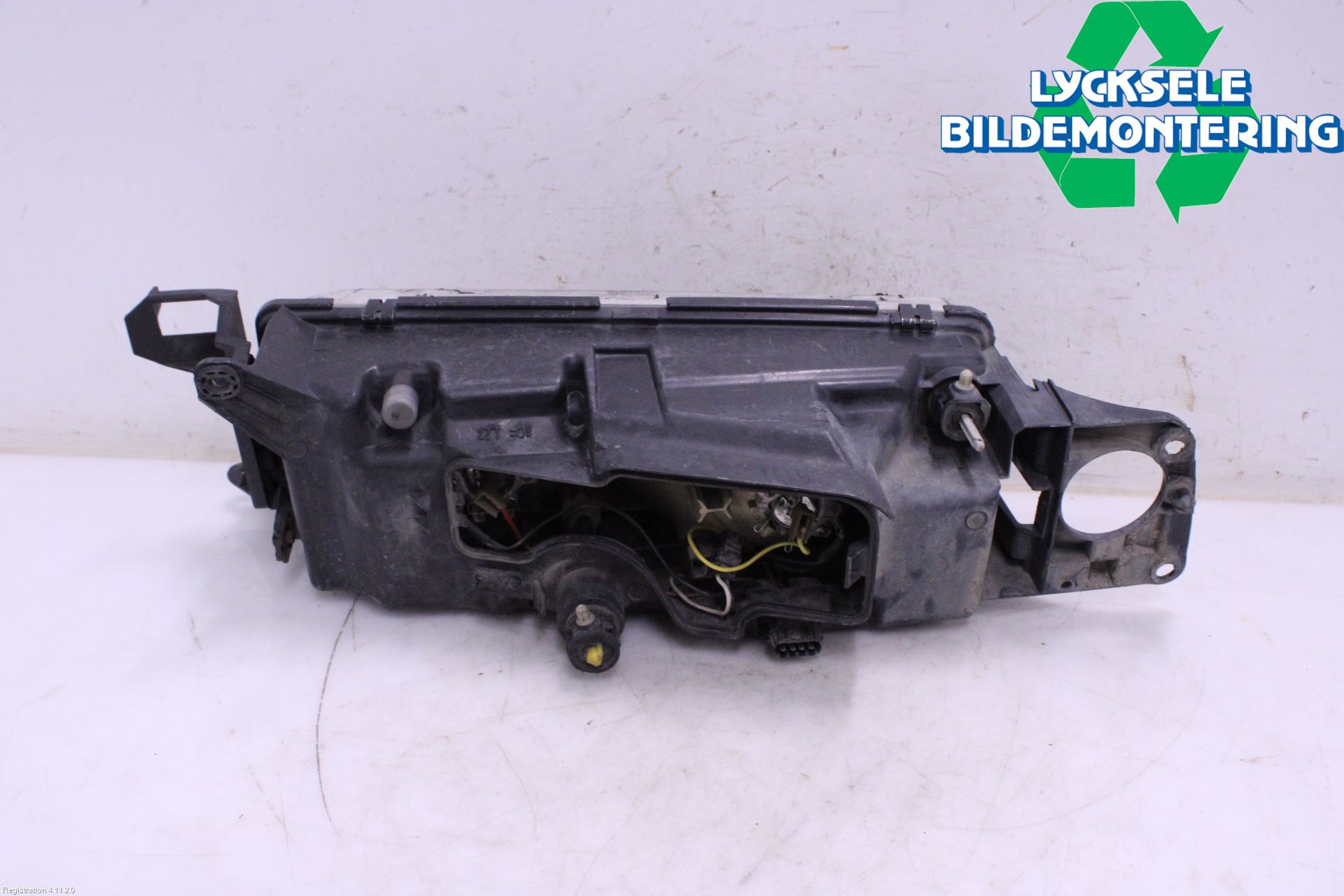 Volvo 960 91-97 Strålkastare Höger