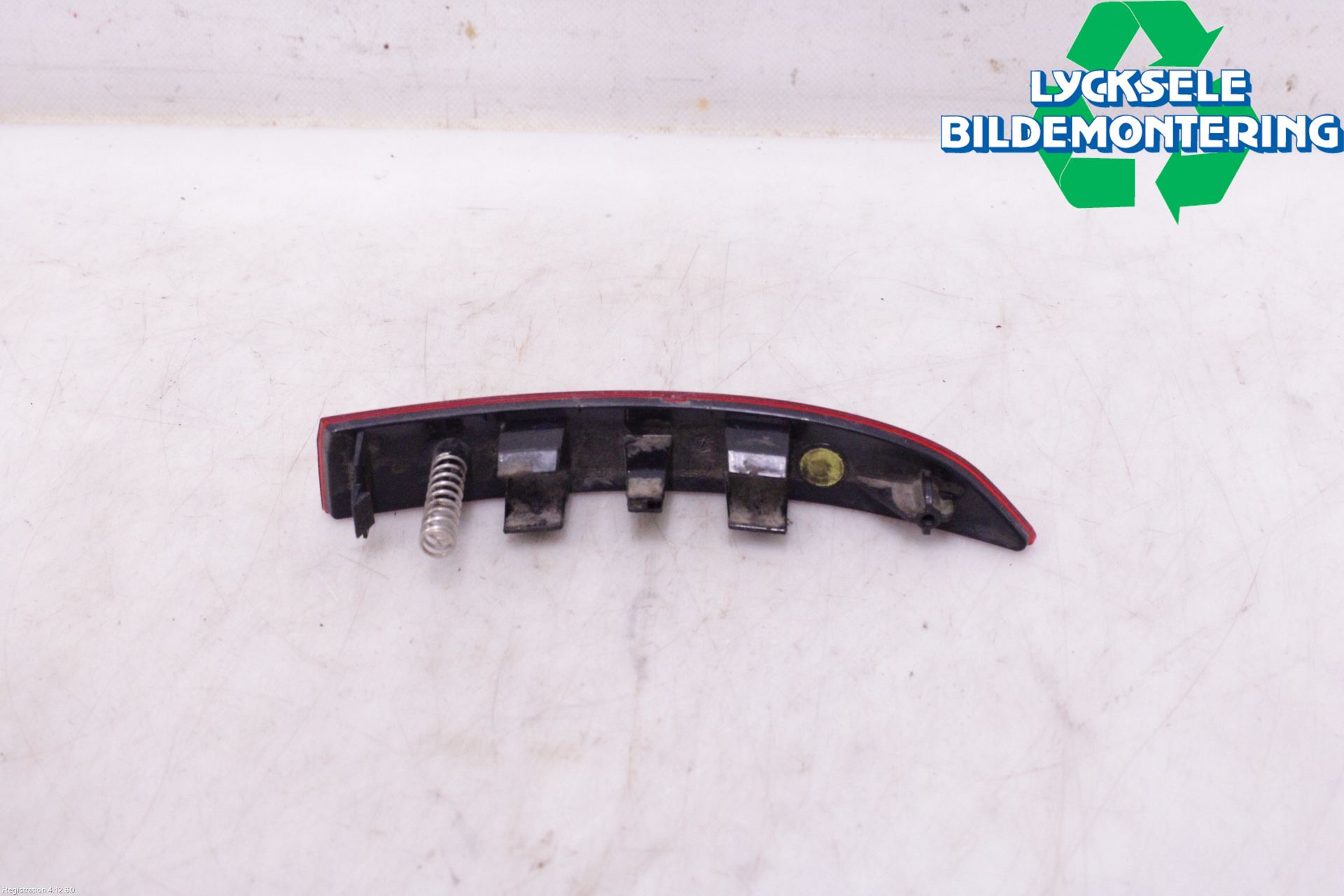 Audi A6 F2/C8 19- Dimljus/Reflex Bak