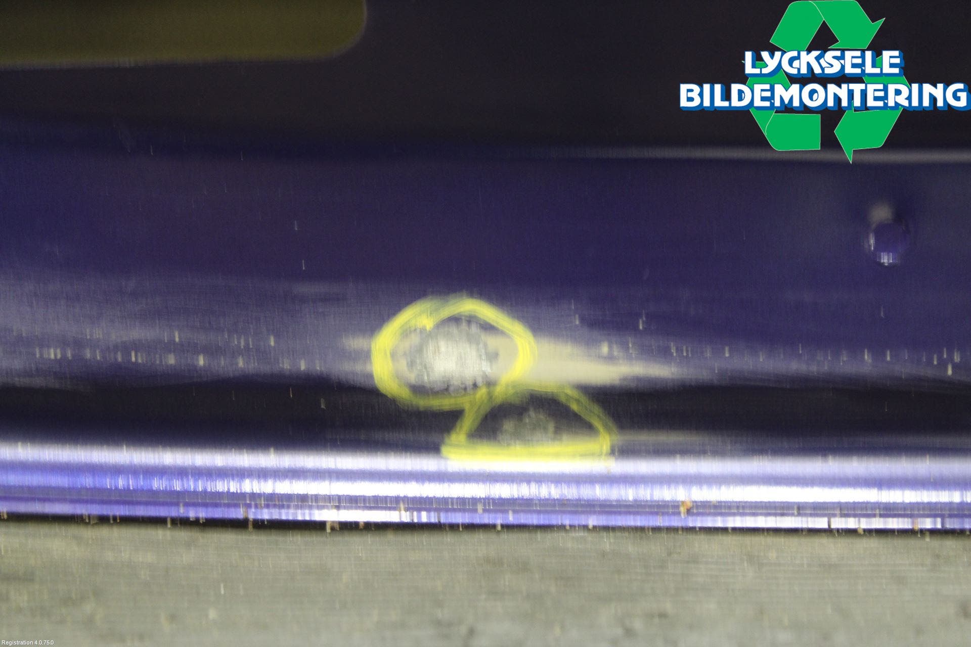 Nissan JUKE 14-19 Baklucka Kombi