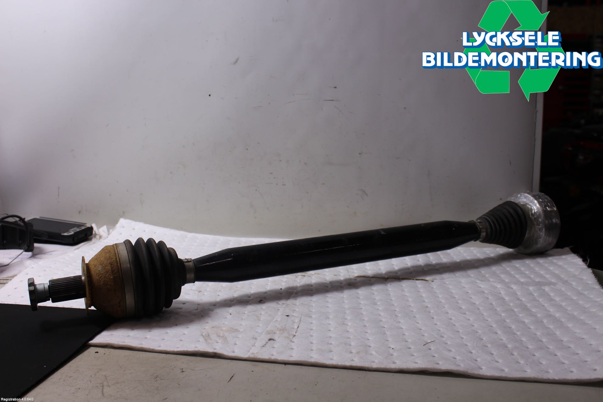 Skoda FABIA 15-21 Drivaxel Fram Höger