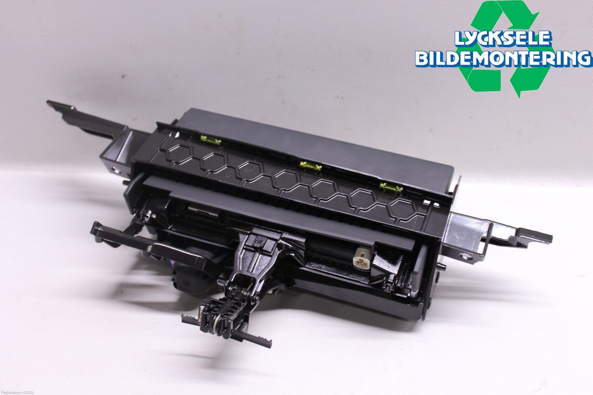 Audi A6 ALLROAD 12-18 Bildskärm