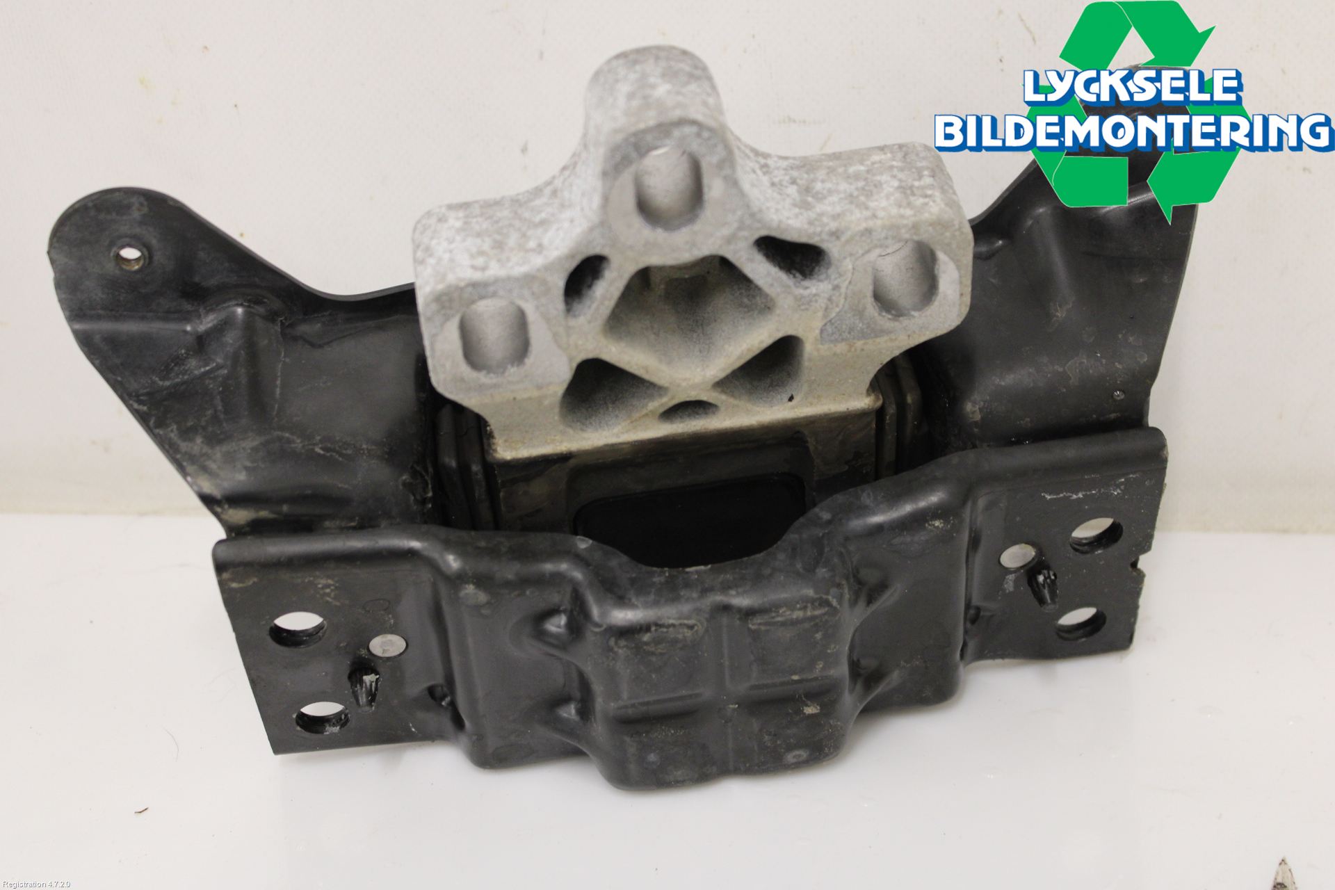 Volkswagen VW T-ROC 18- Växellådsfäste