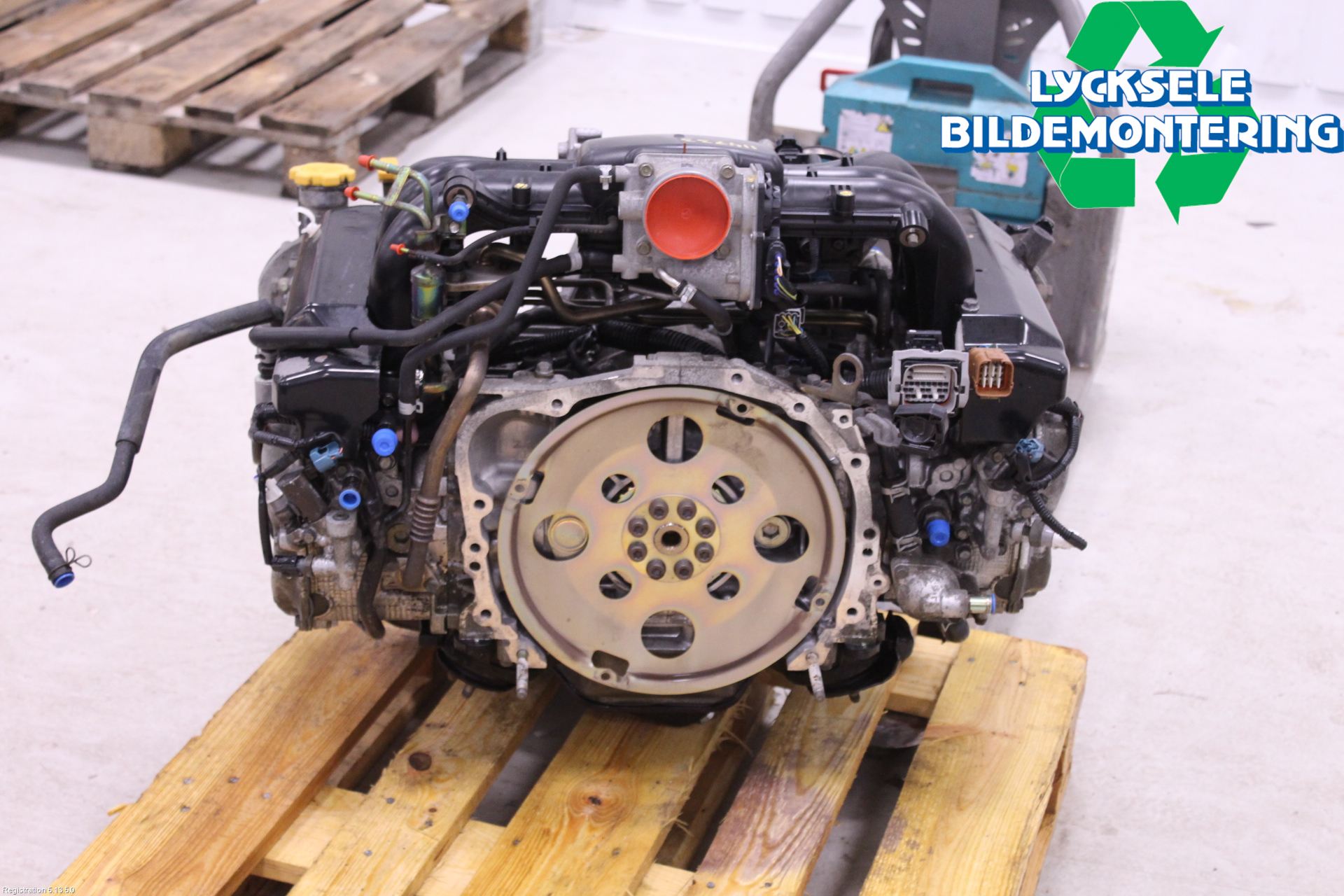 Subaru LEGACY    04-06 Motor Bensin