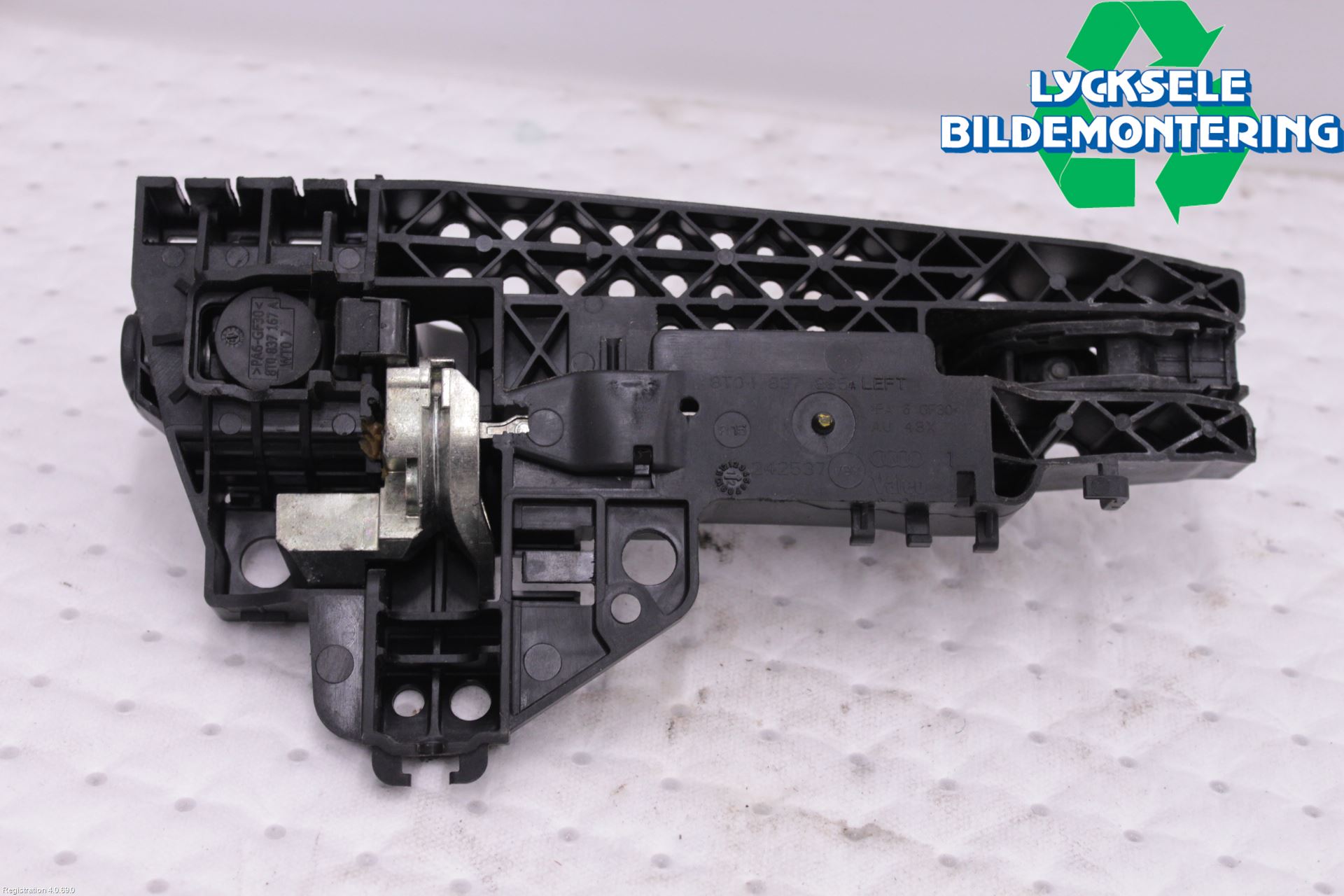 Audi A4 ALLROAD 09-16 Dörrhandtag Yttre Vä