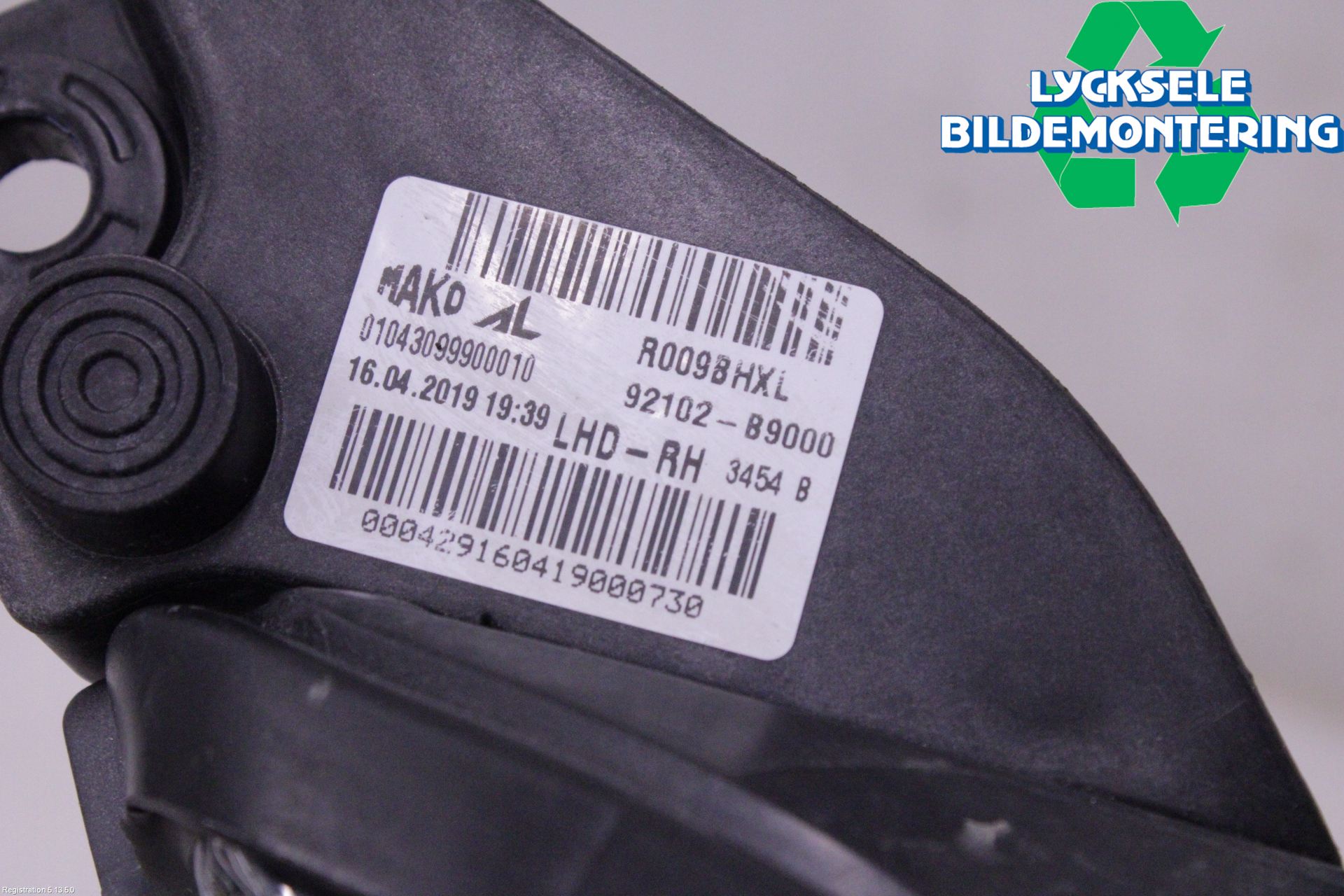 Hyundai i10 BA 17-20 Strålkastare Höger