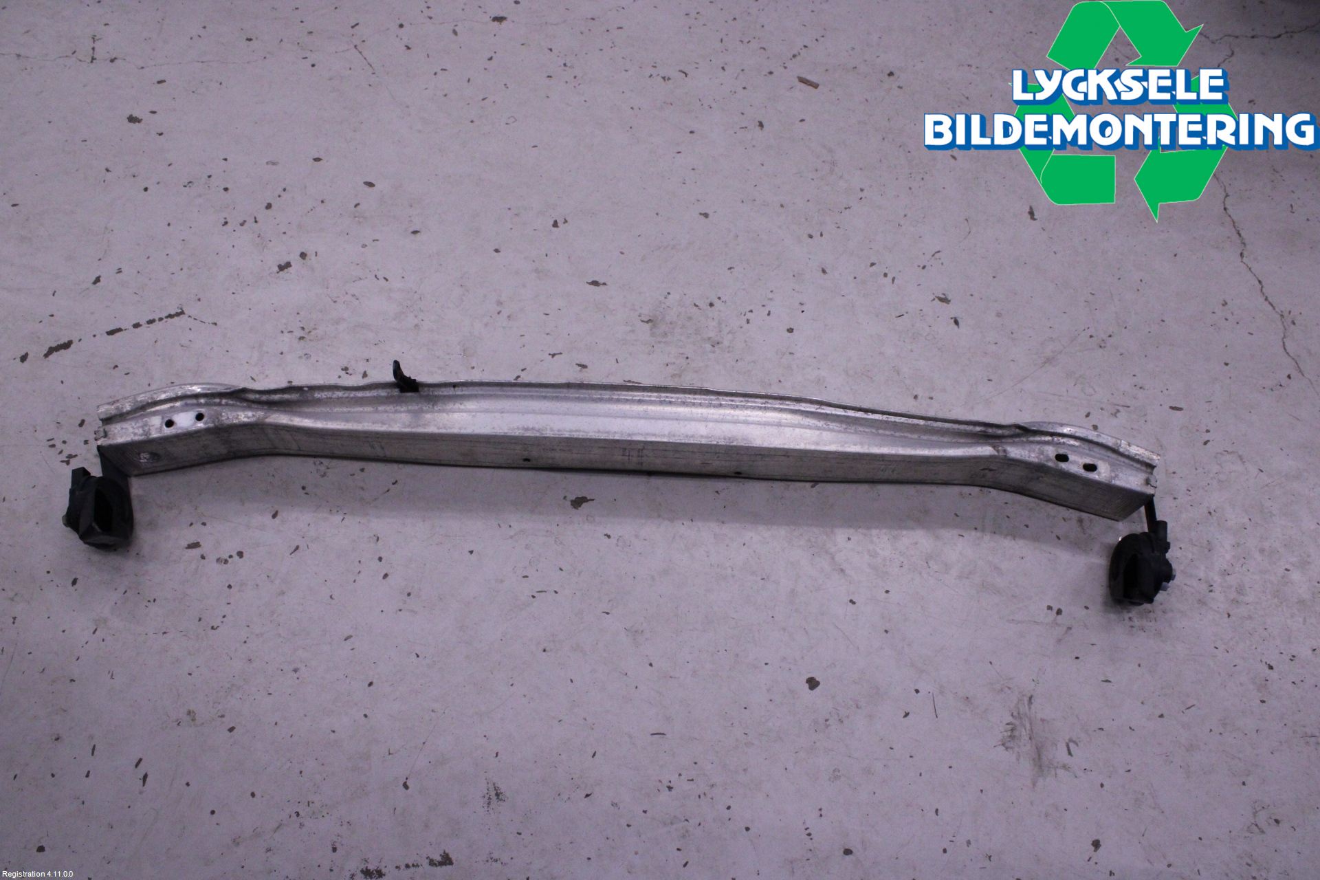 Audi A4 12-15 Stötfångarbalk Fram