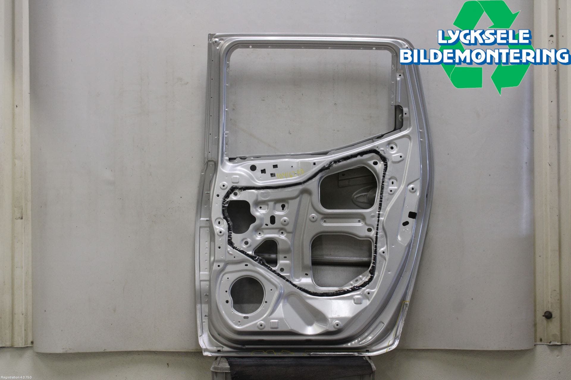 Nissan NAVARA, TREK-1 17-21 Dörr Bak Höger