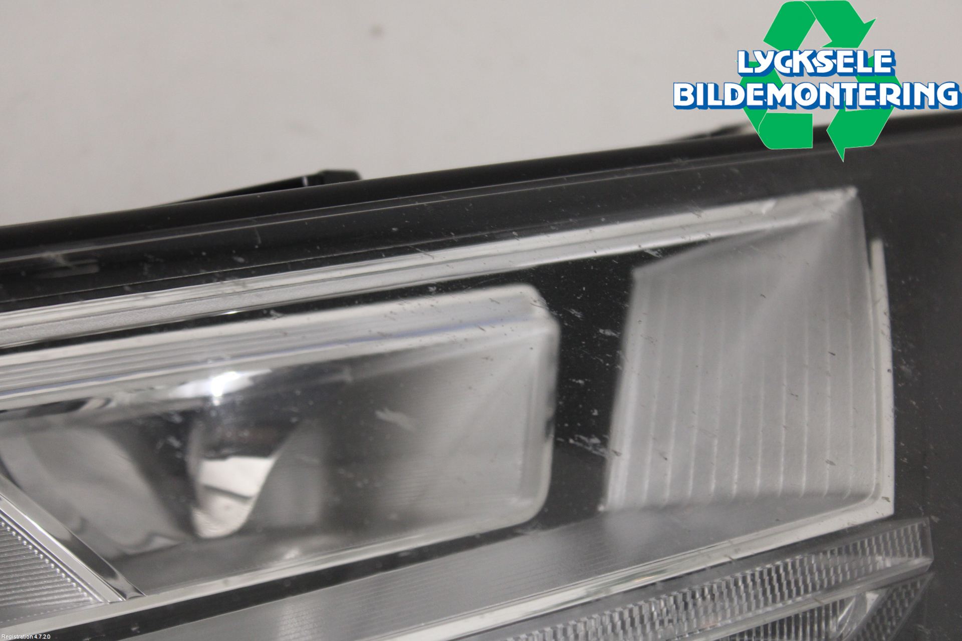 Audi Q7/SQ7 Strålkastare Höger