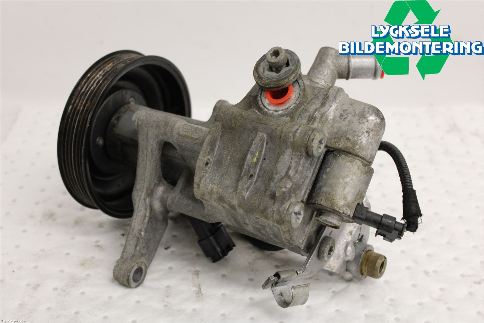 BMW 5 F10/F11/F18 09-17 Styrservopump