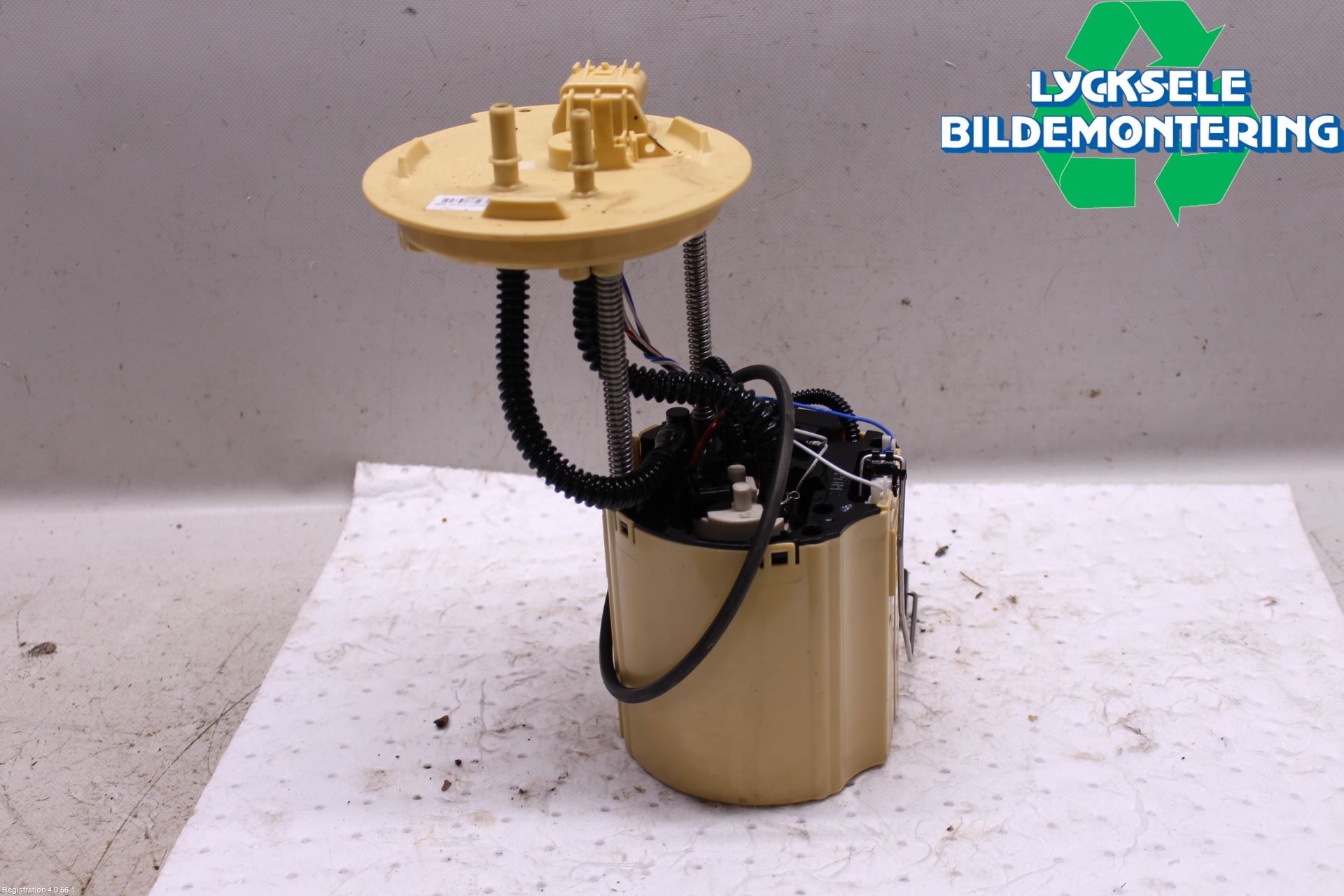 Opel ASTRA J 10-15 Bränslepump El