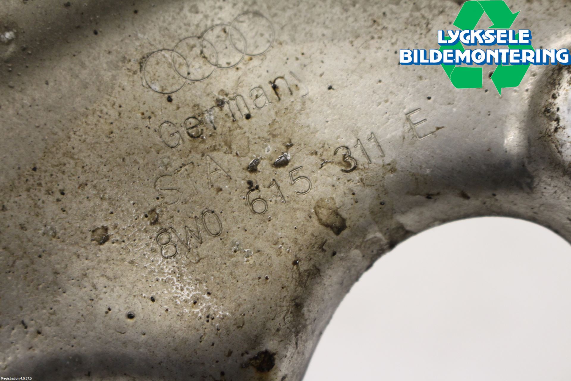 Audi A6 F2/C8 19- Bromssköld Fram