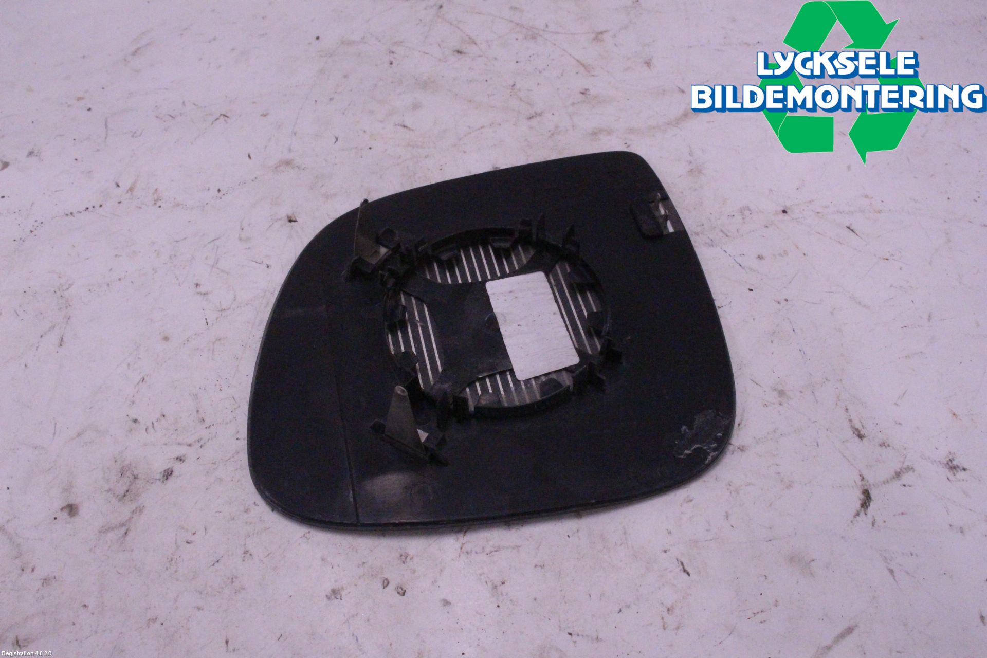 Volkswagen VW AMAROK 2H 10-22 Spegelglas Hö