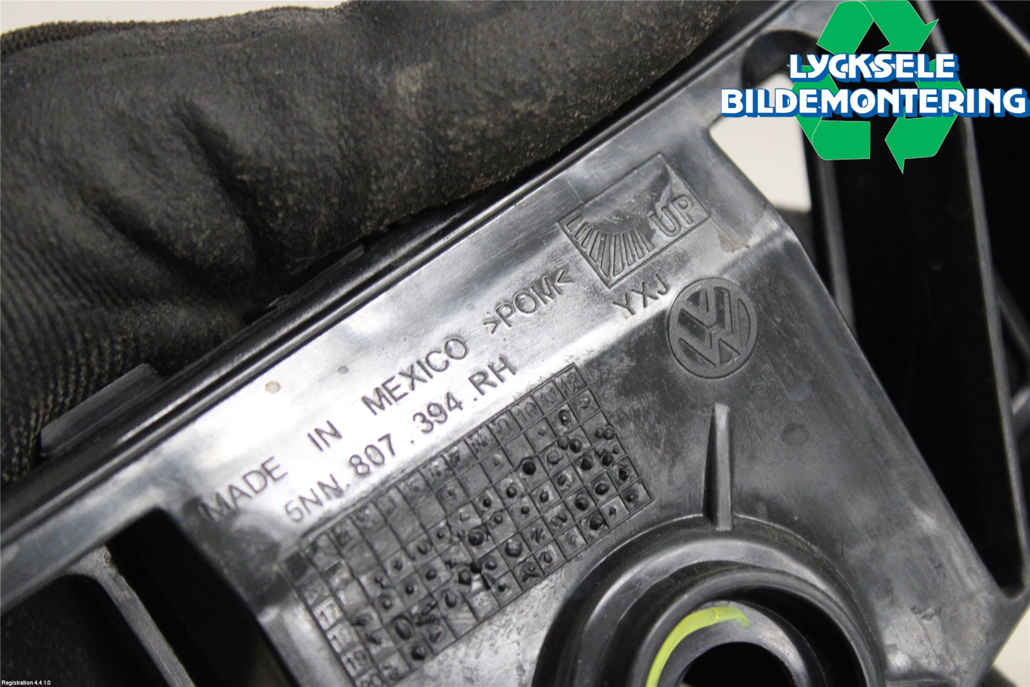 Volkswagen VW TIGUAN 16-24 Stötfångarfäste Bak Hö