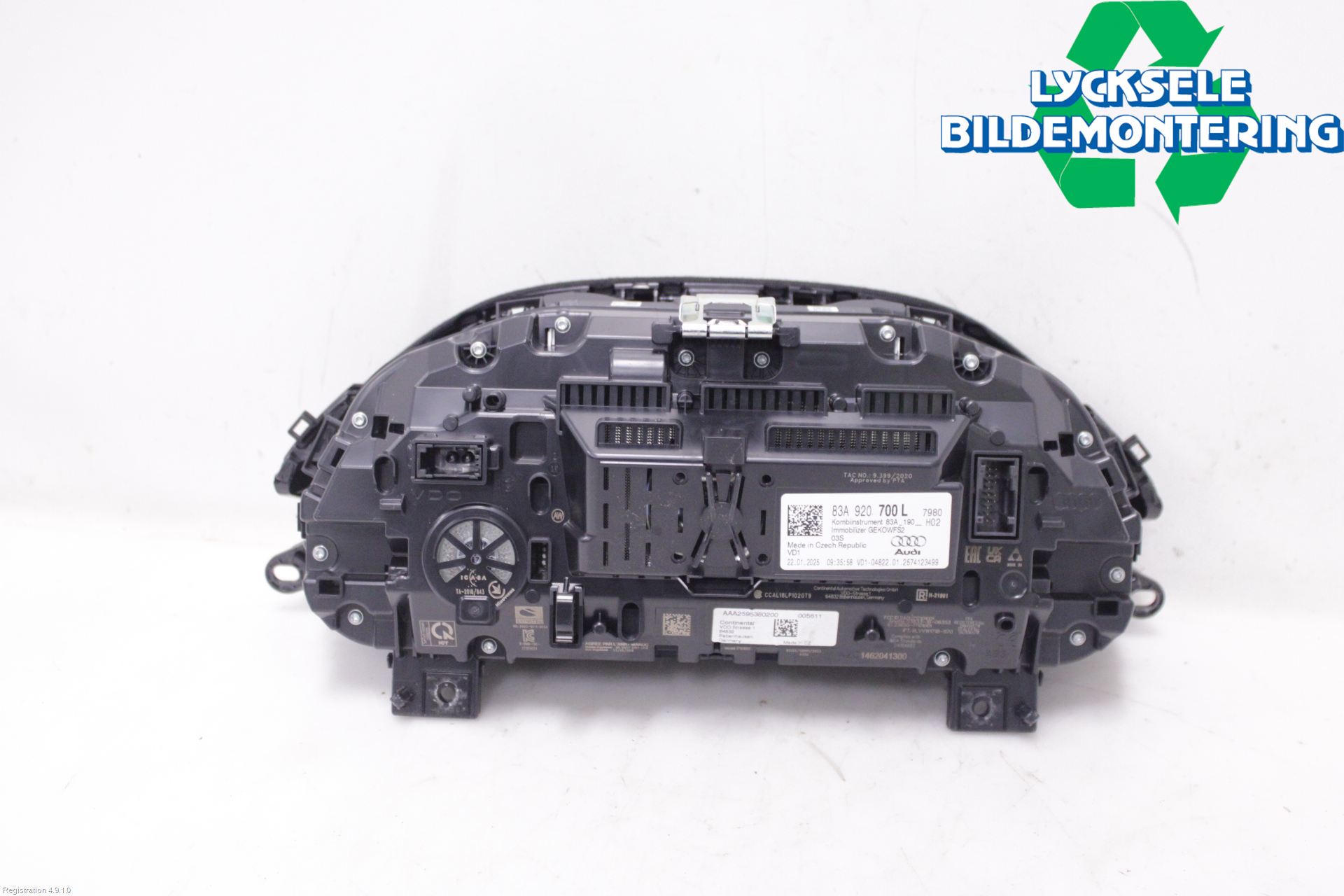 Audi Q3 F3 19- Instrument Komb