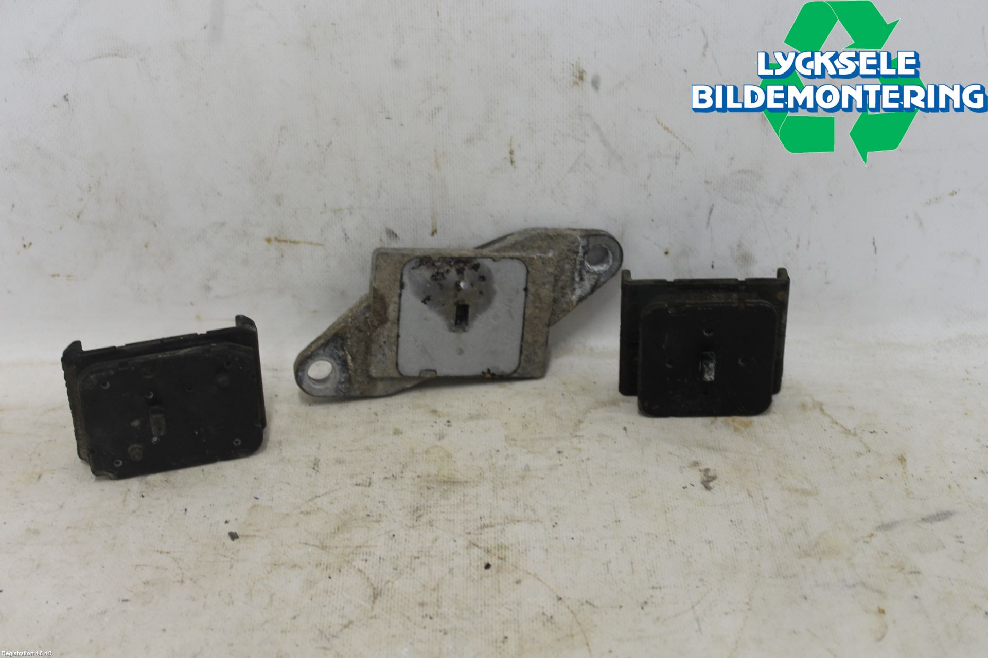 Volvo V90 17->> Bladfjäderhänke Bak