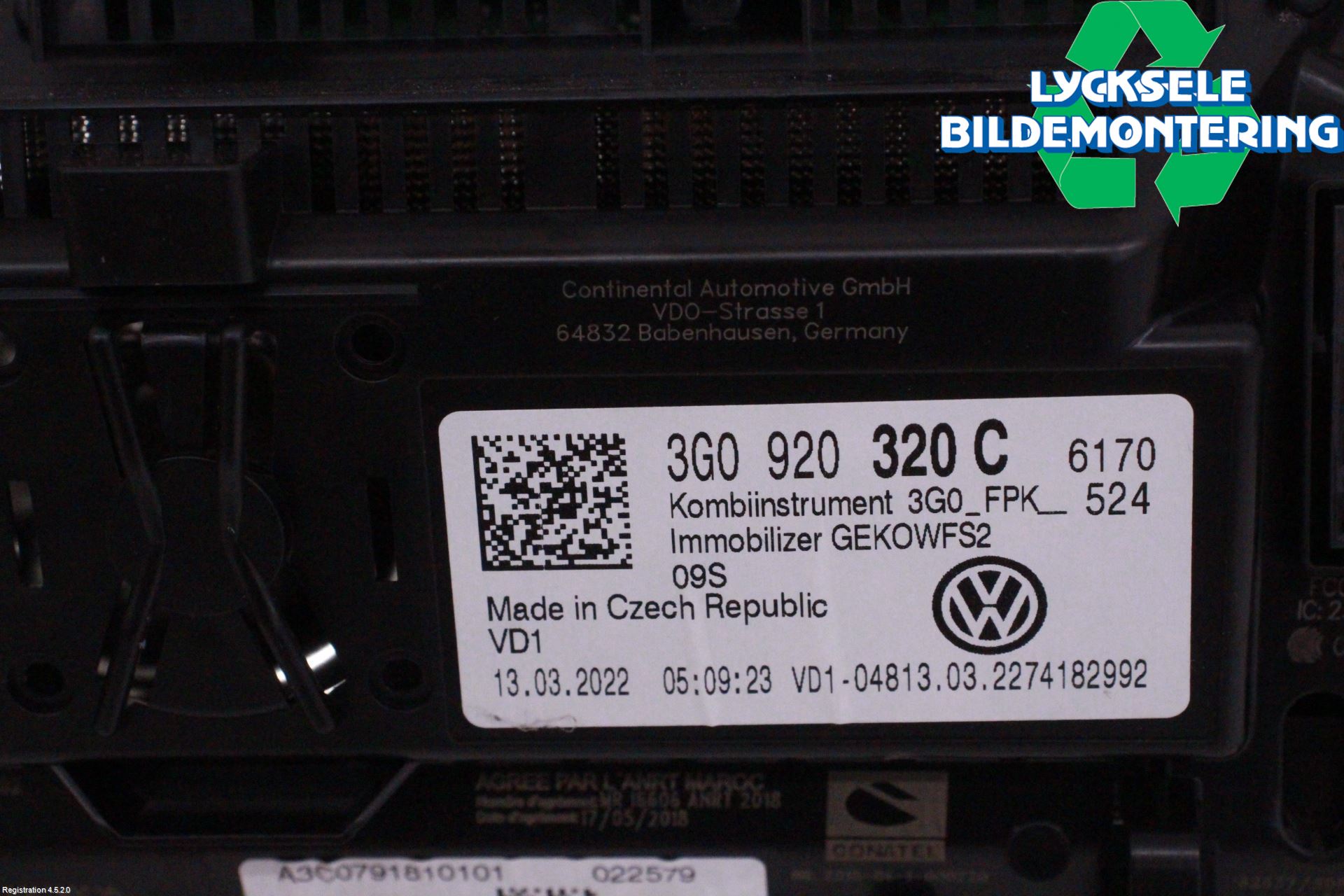 Volkswagen VW PASSAT 20-24 Instrument Komb