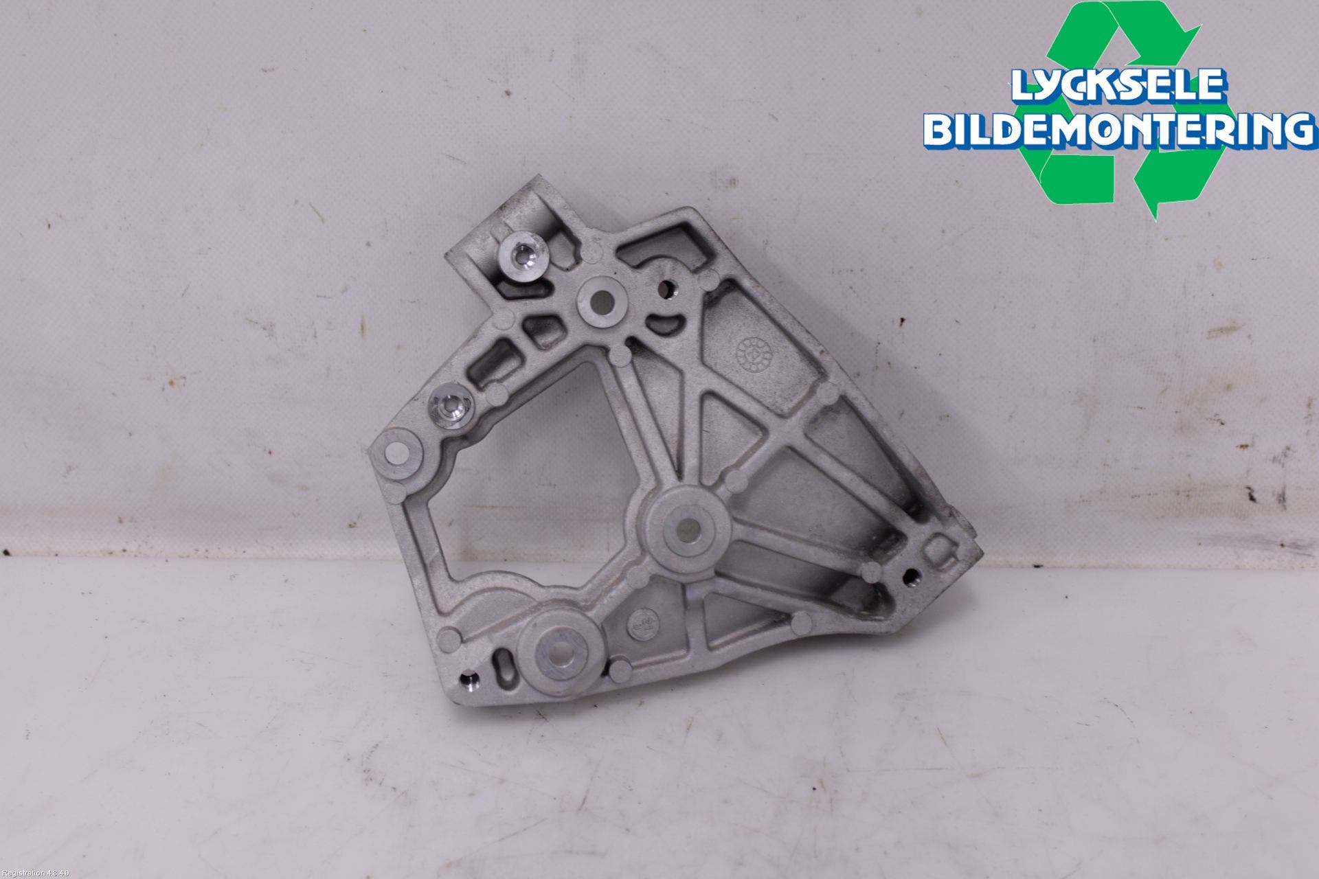 Ford TRANSIT/TOURNEO CONNECT 13-22 Ac Kompressor-Fäste