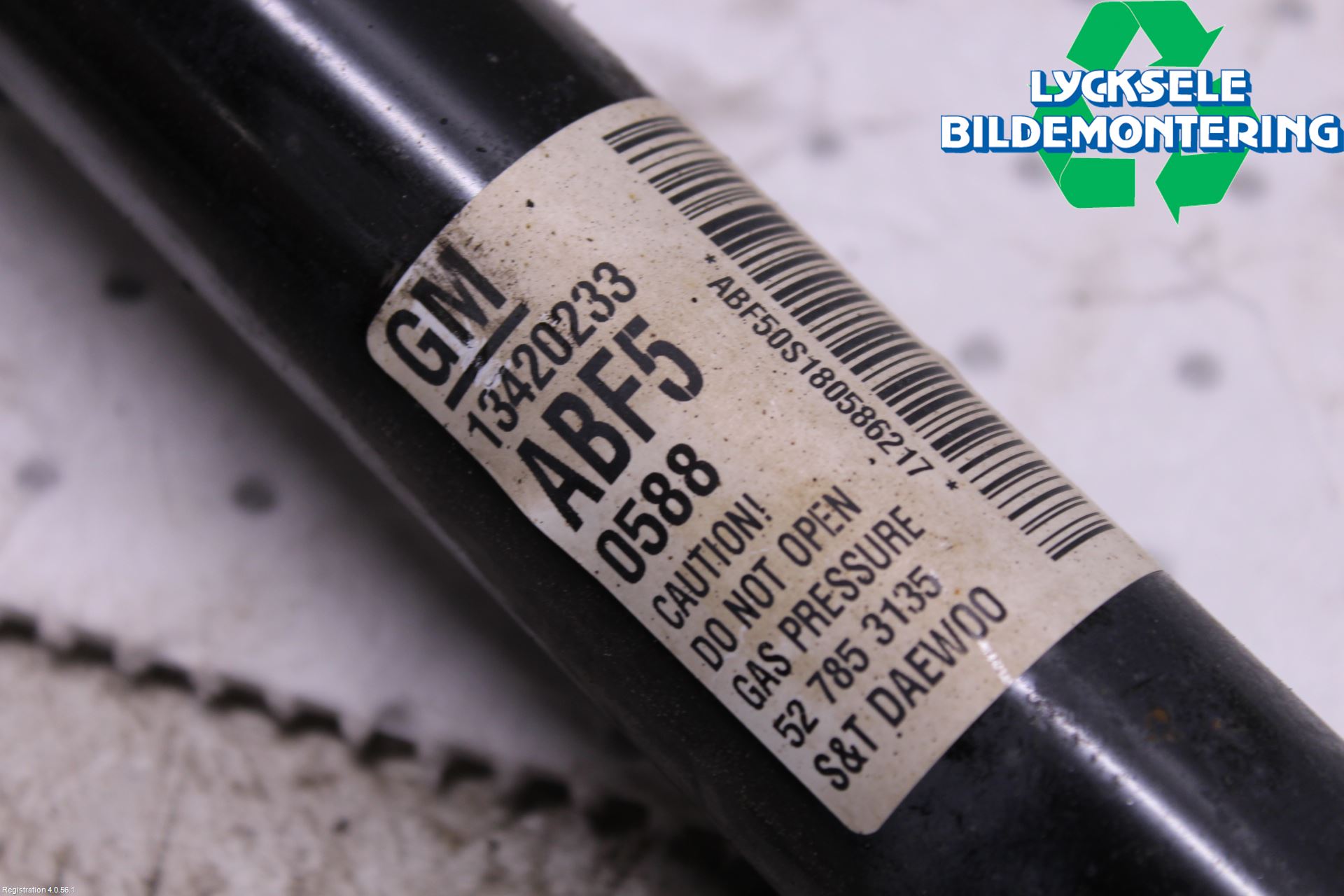 Opel ASTRA J 10-15 Stötdämpare Bak