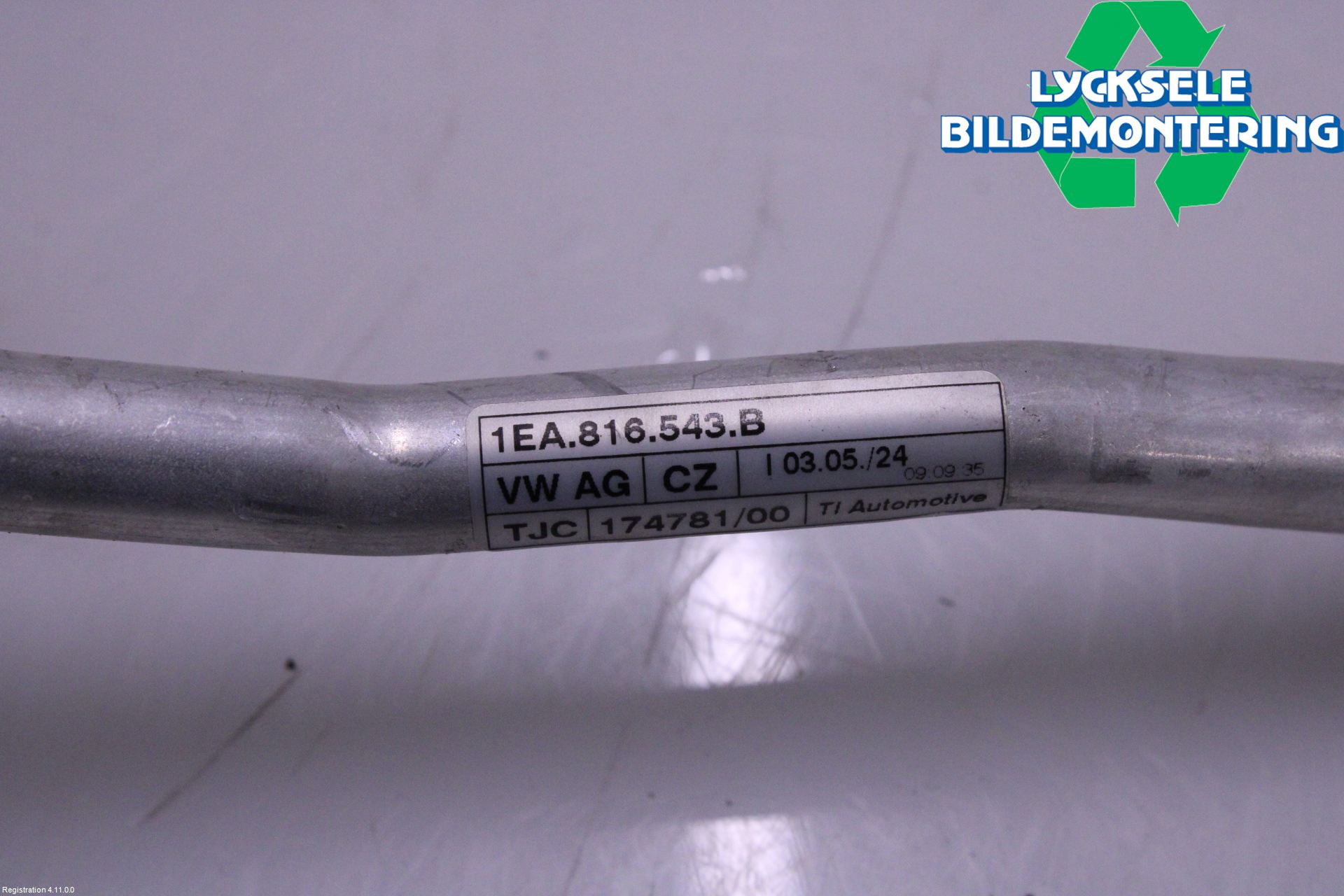 Audi Q4 E-TRON FZ 22- Ac Slang-Rör