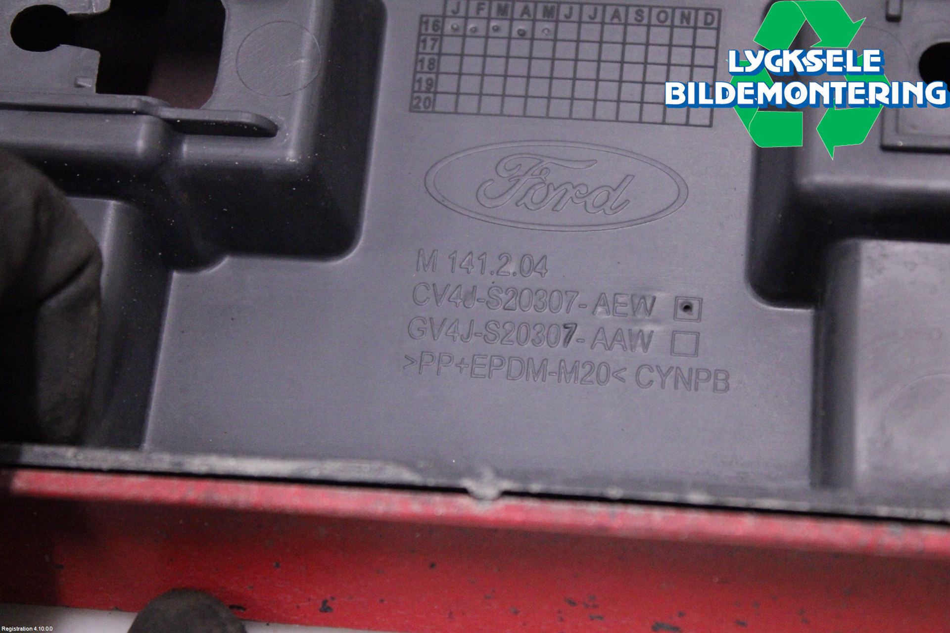 Ford KUGA 13-16 Dörr Dekorlist Fram Vä