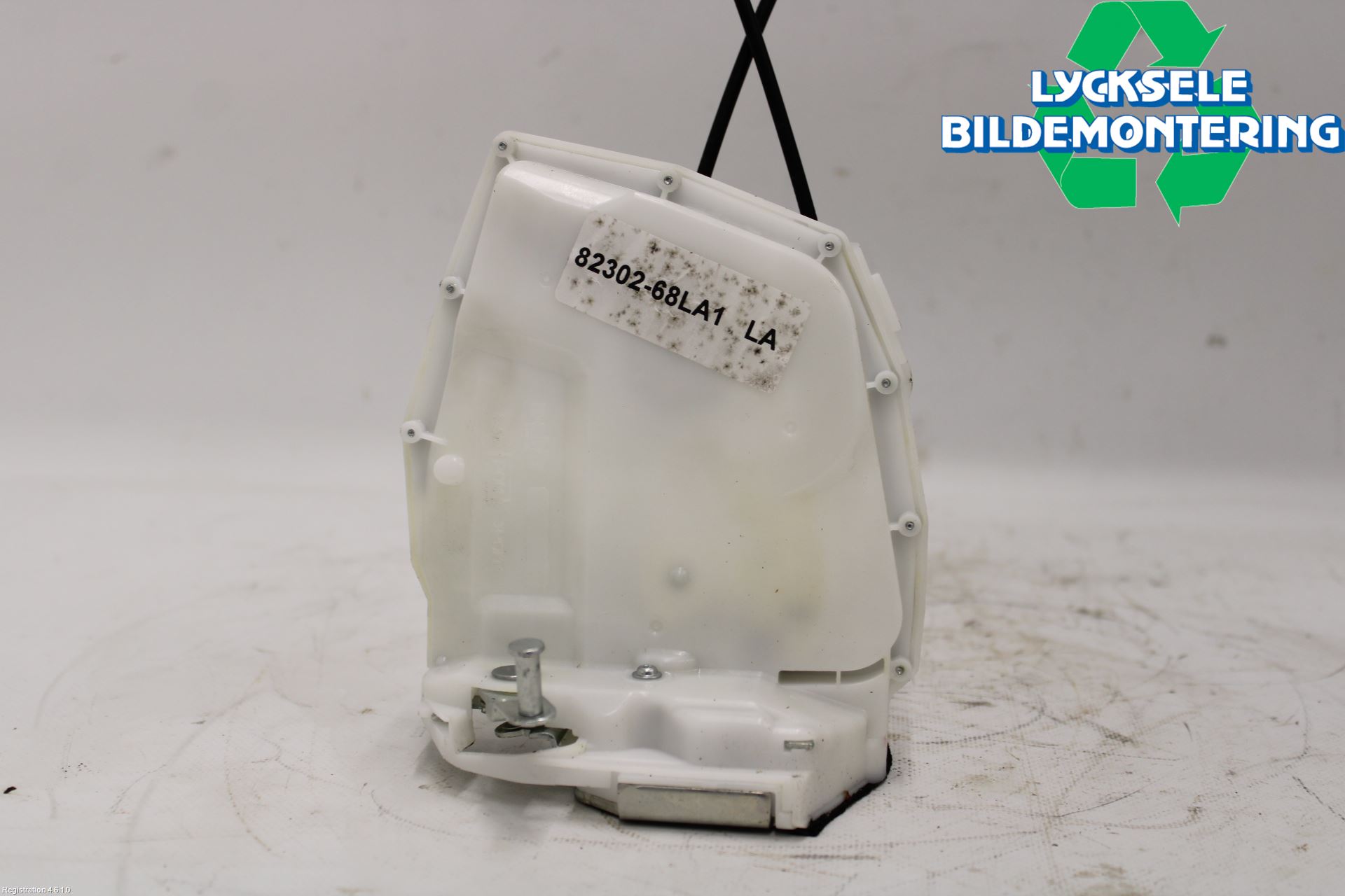 Suzuki SWIFT 11-16 Låskista-Dörrlås